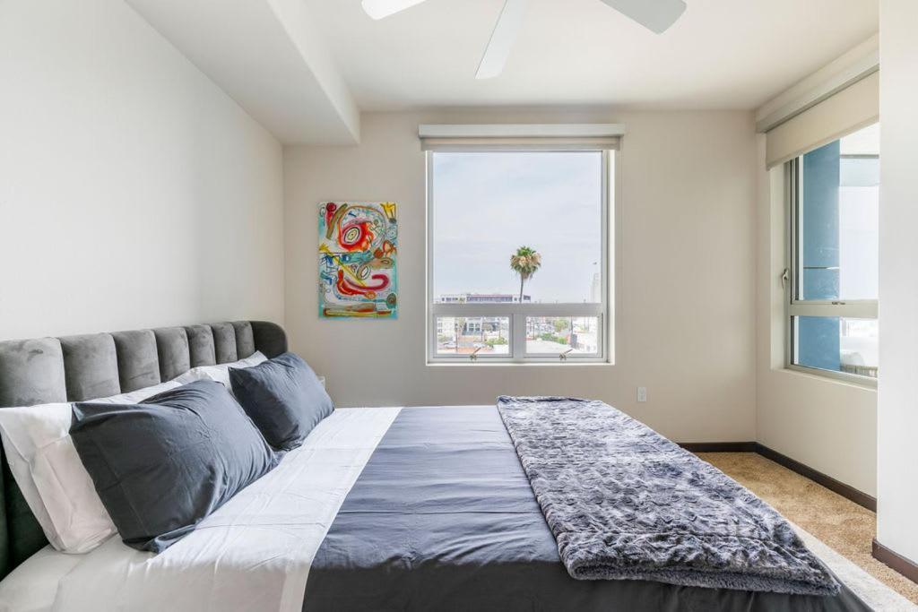 New 2bed Upscale Los Angeles