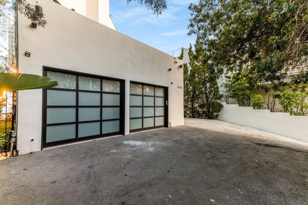 Modern 3 Bd Sunset Strip Jetliner View Villa Los Angeles