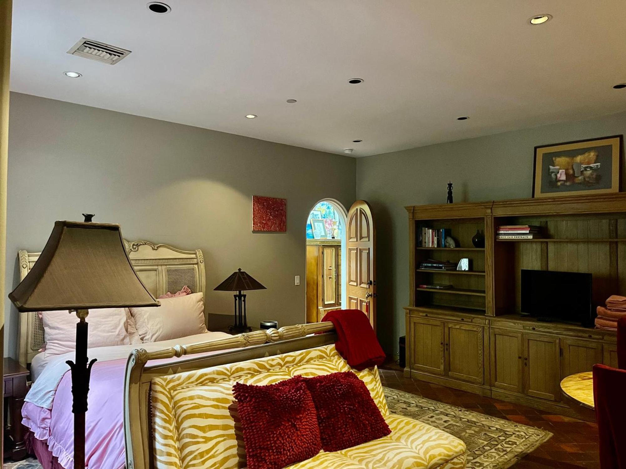 Hospedagem domiciliar Beverly Hills Spanish Los Angeles