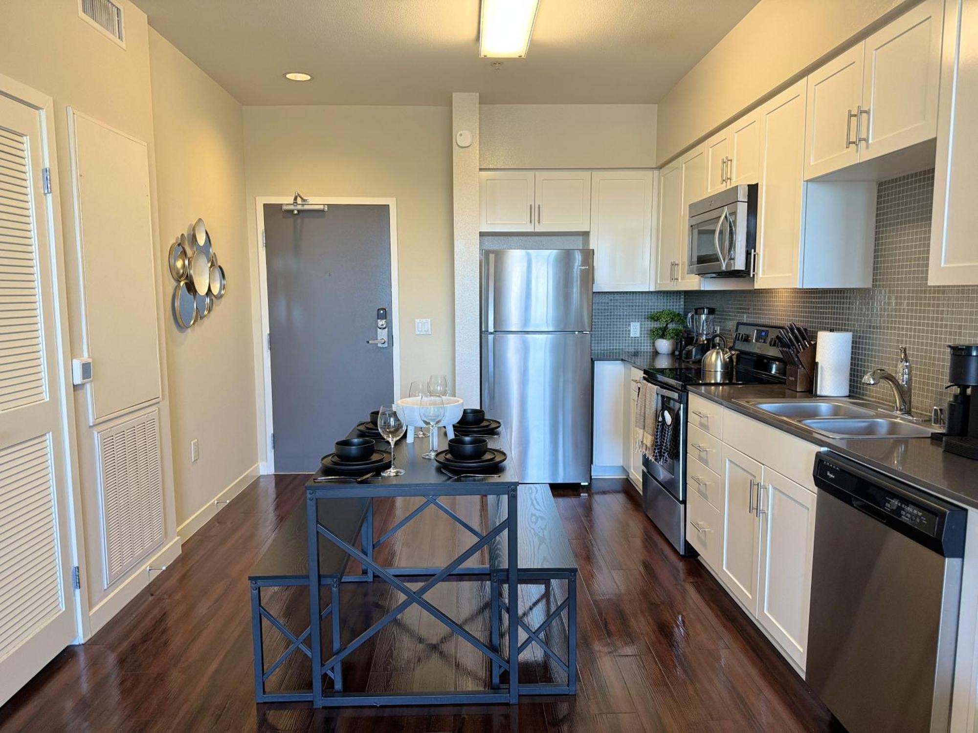 Apartment New La With Free Parking 10 Min To Cedars