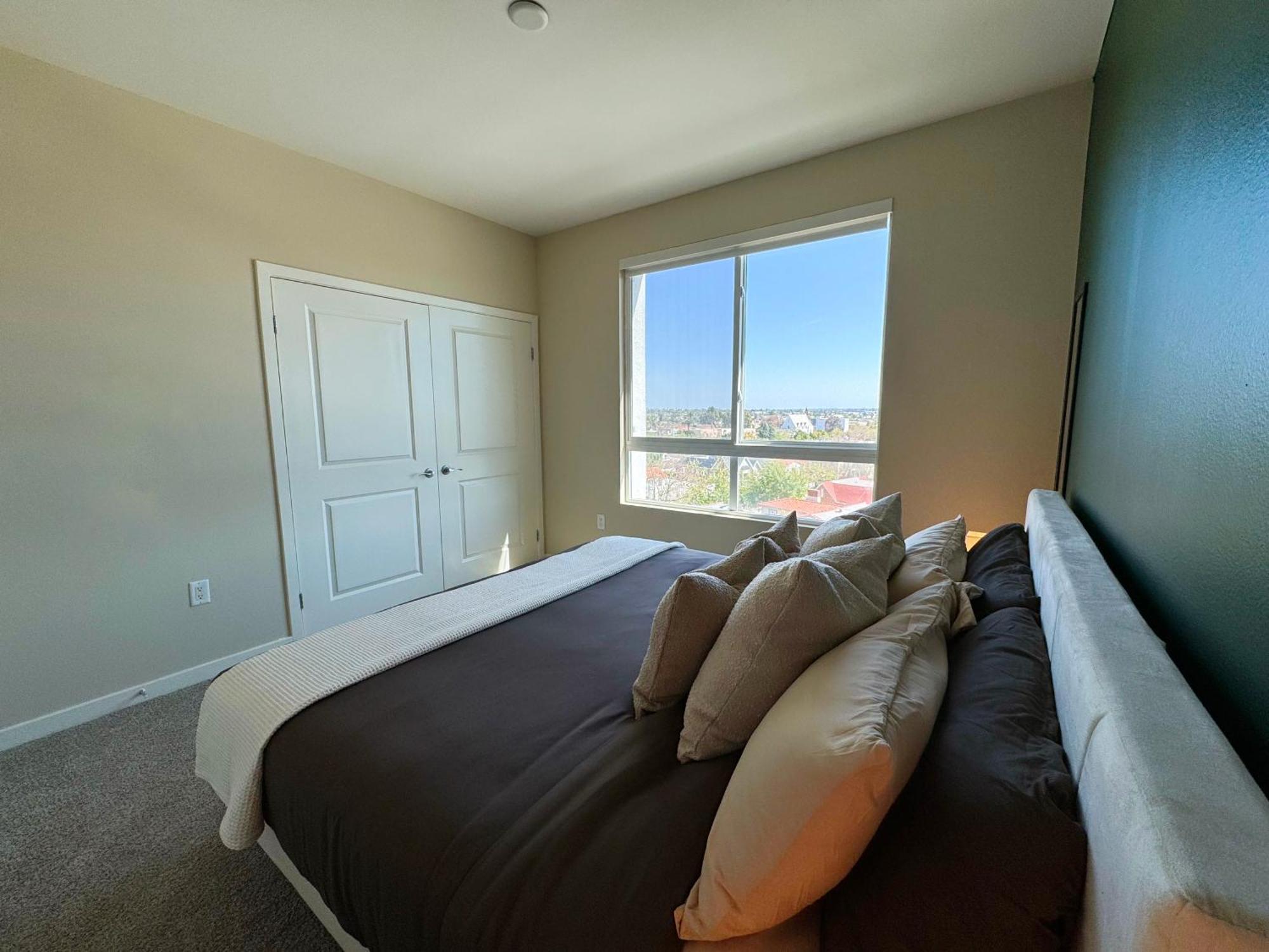 New La With Free Parking 10 Min To Cedars *