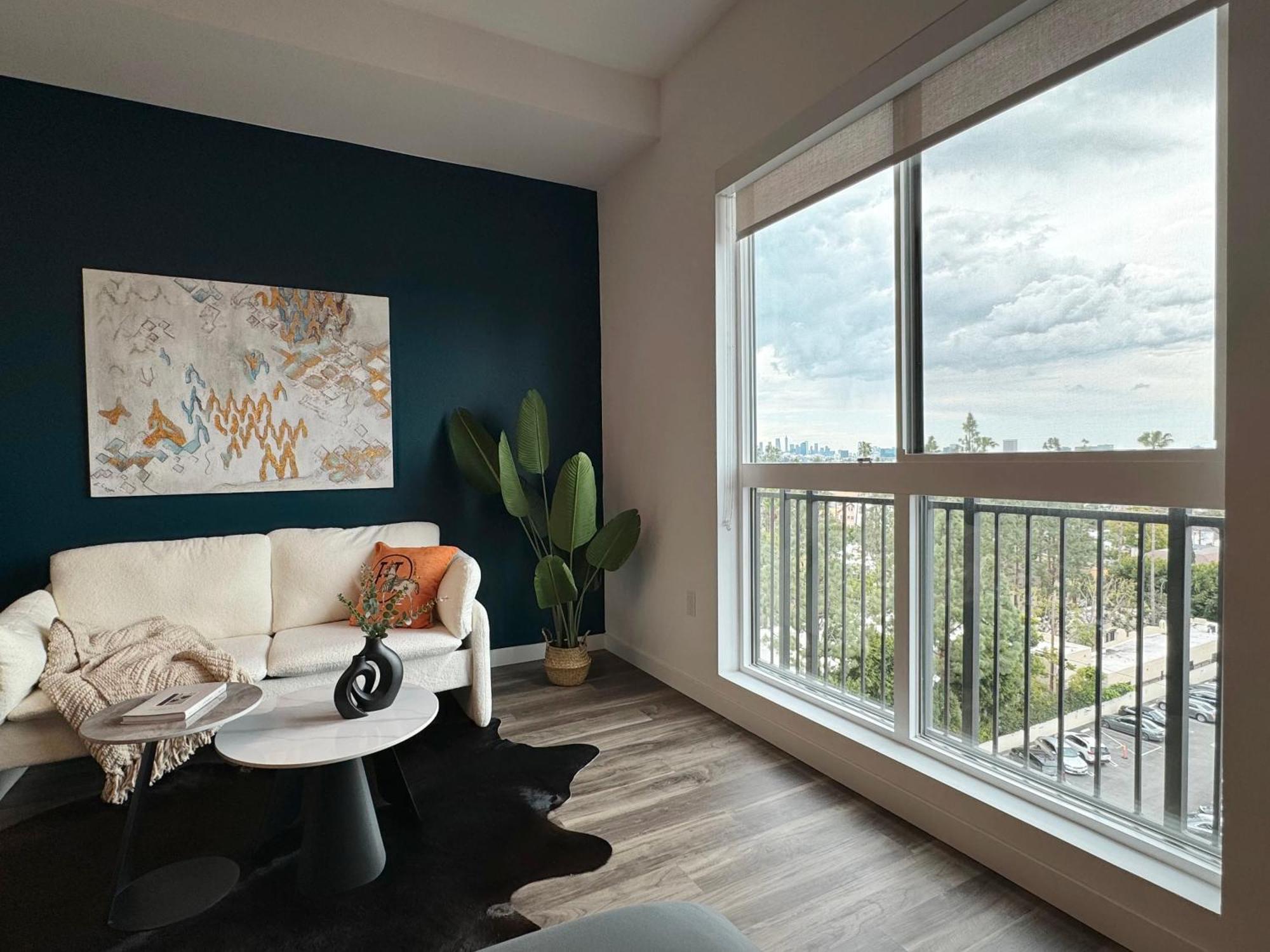 Apartment Cosmopolitan Hollywood Dtla View Parking *