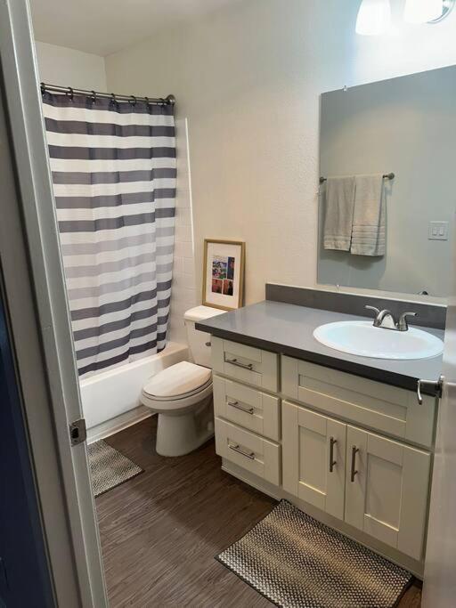 Two Bedroom Hollywood Apartment