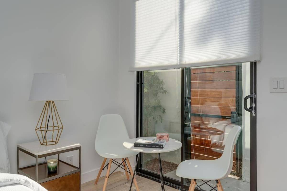 Brand New In Mar Vista