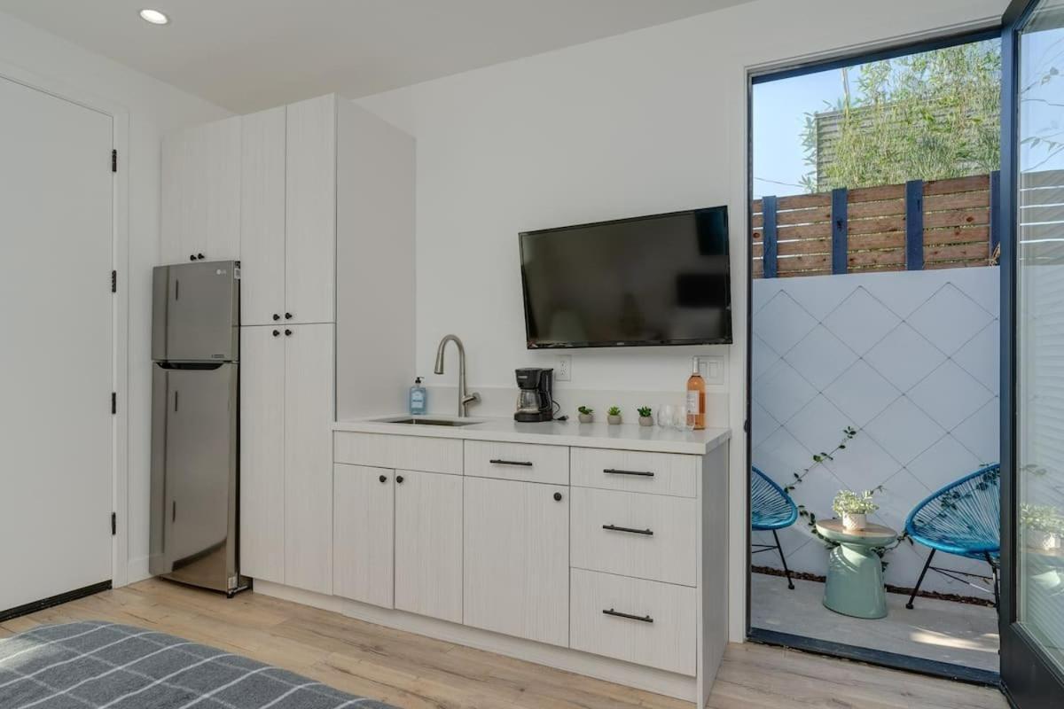 Brand New In Mar Vista Apartment Los Angeles