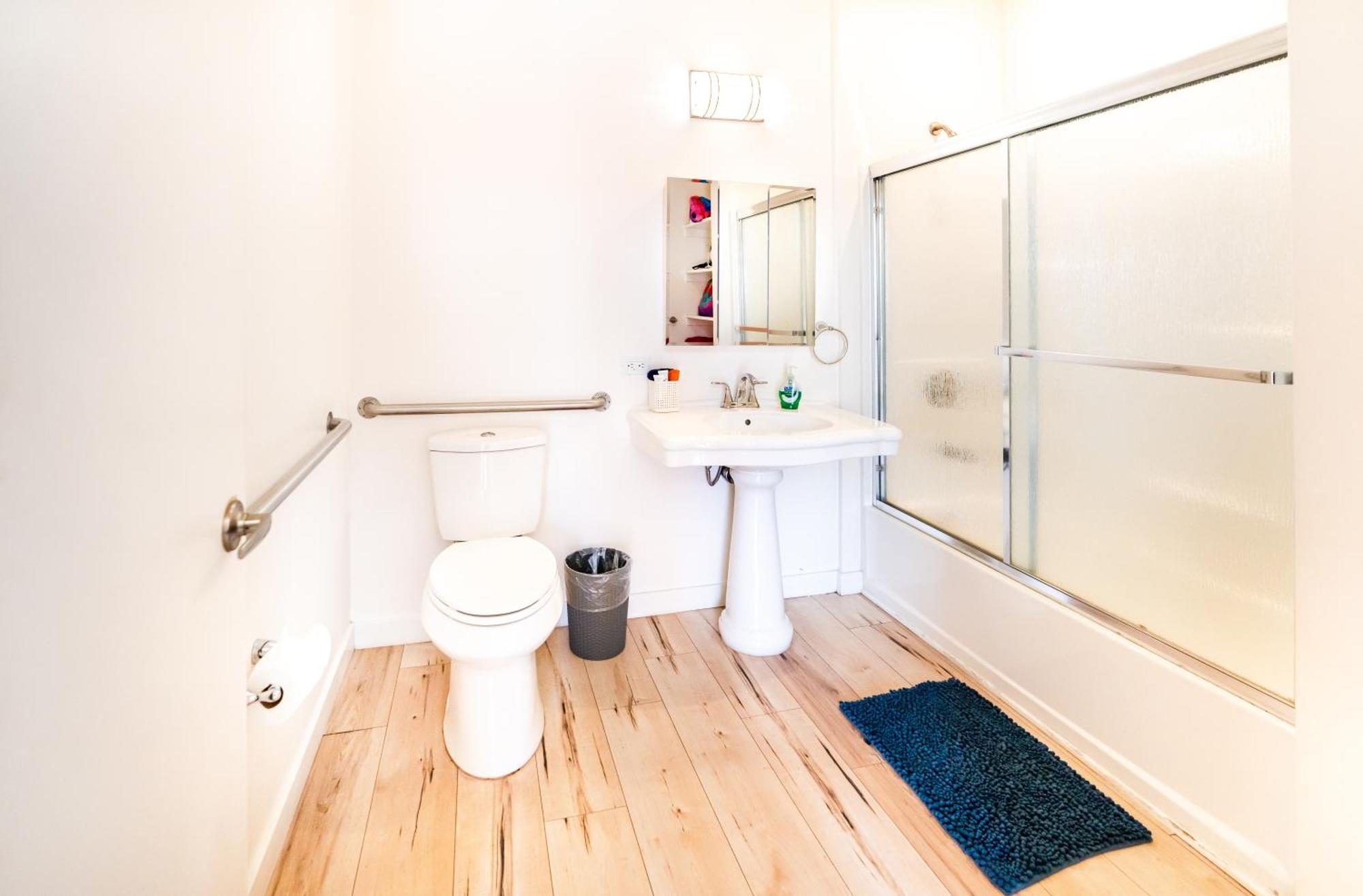 Unique 3-level Loft With One Bedroom & Two Full Bathroom