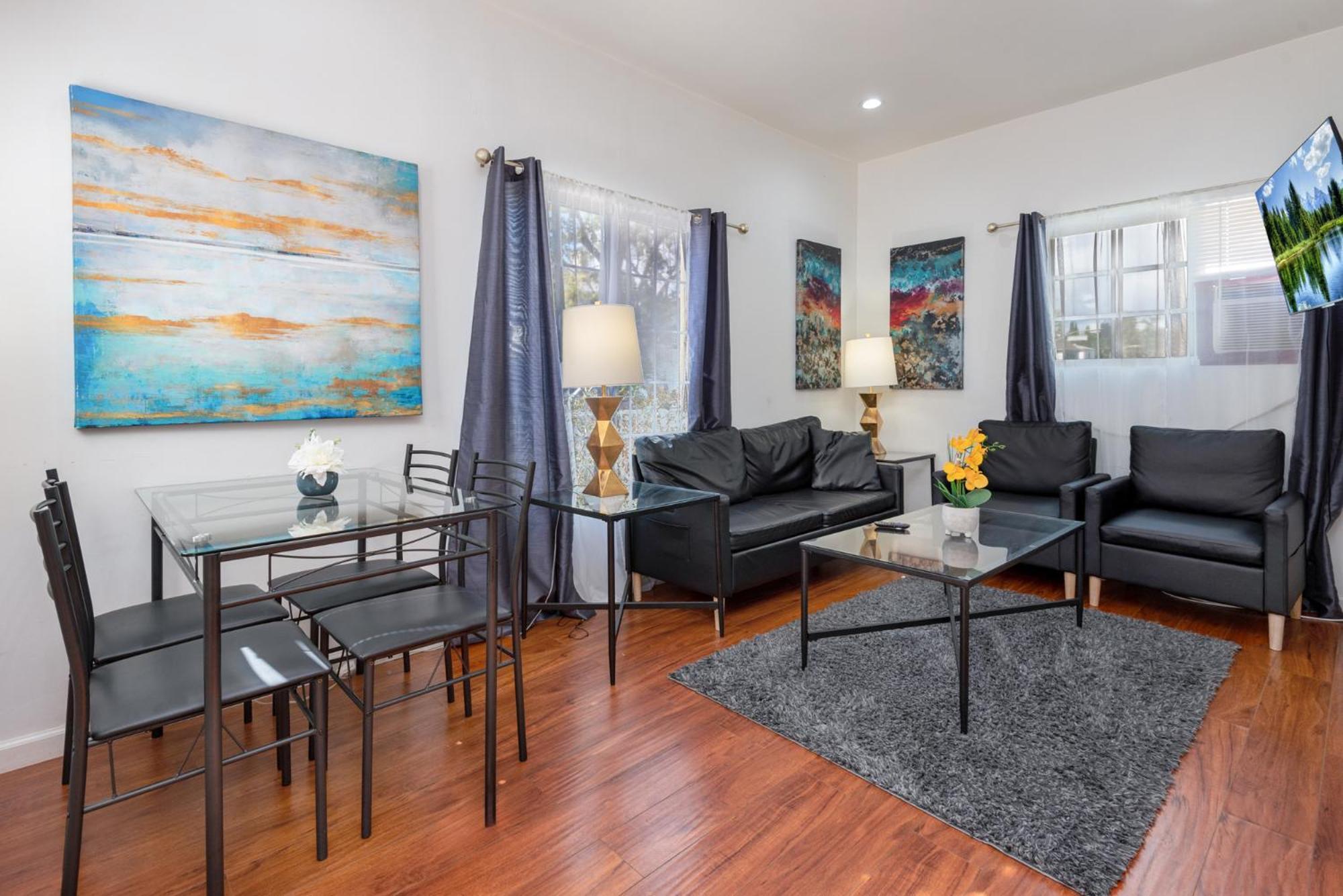 Unwind In Luxury 2br Apt In La Sleep 4