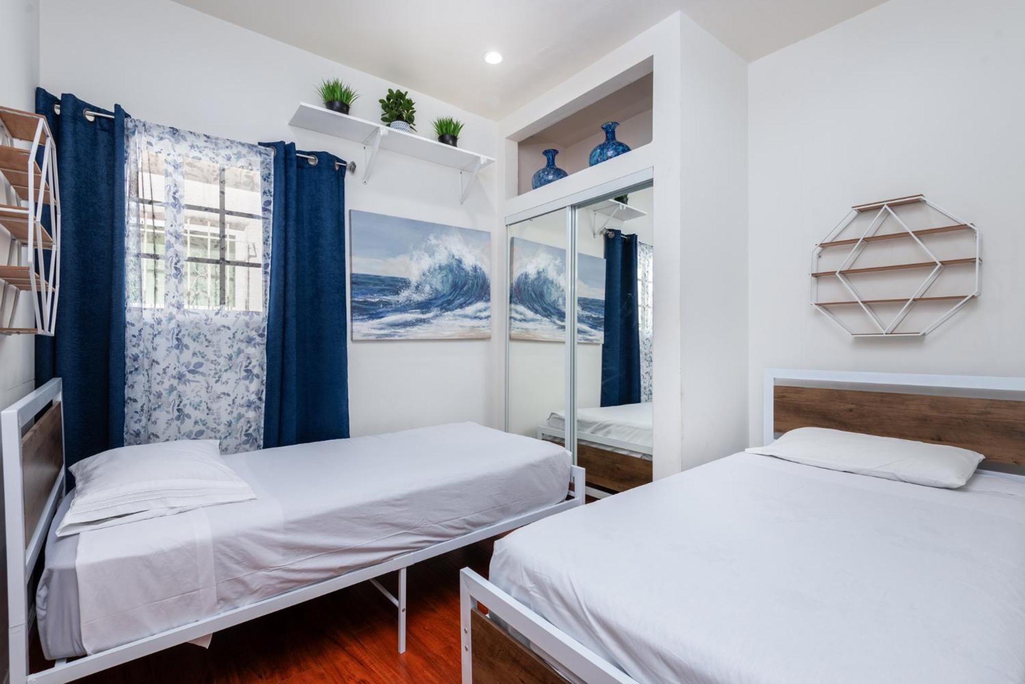 Unwind In Luxury 2br Apt In La Sleep 4 Apartment