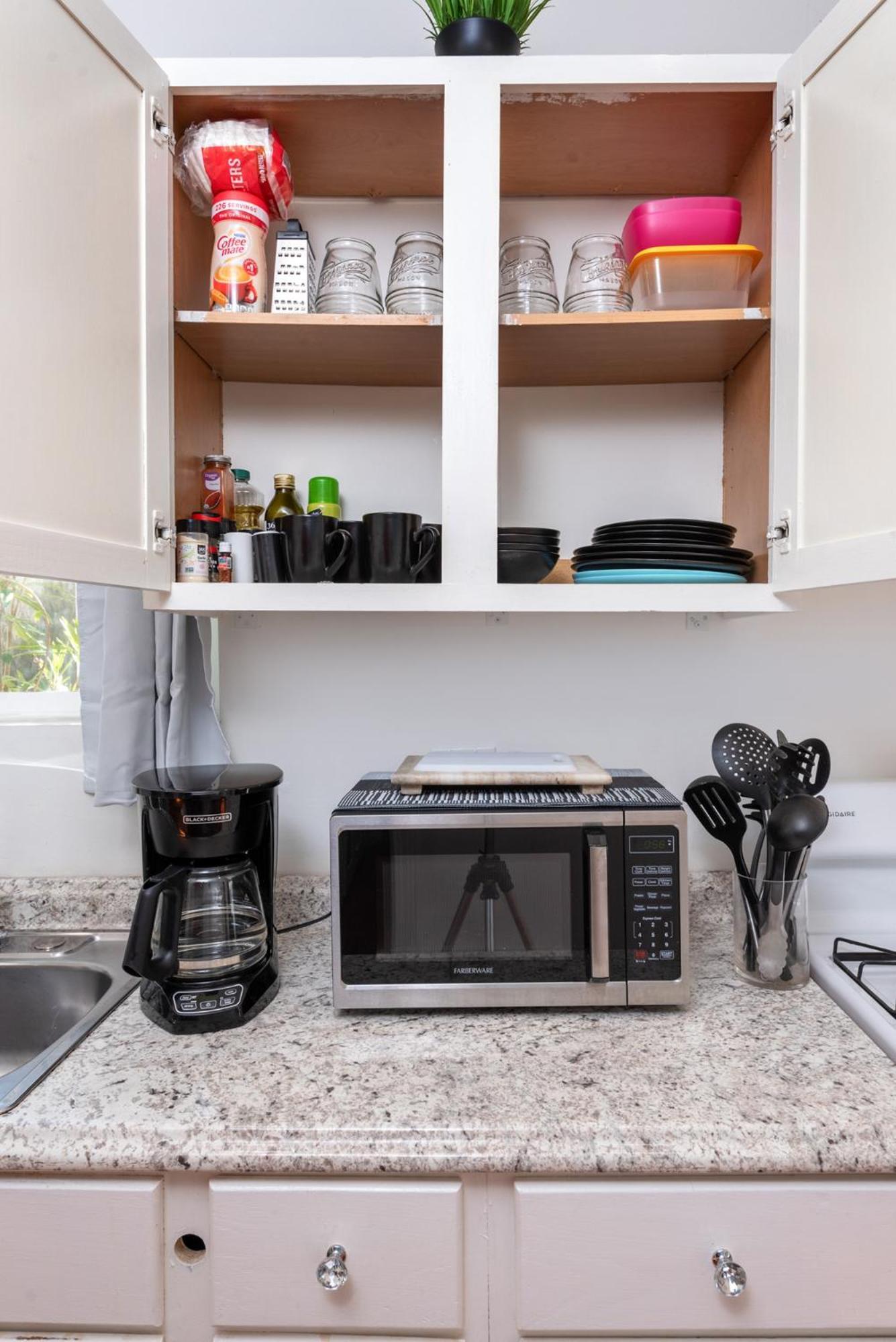 Unwind In Luxury 2br Apt In La Sleep 4 *