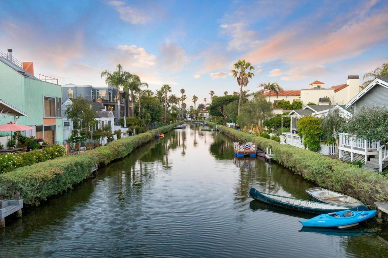 Holiday home The Canal Escape - Canal-front Italian Los Angeles