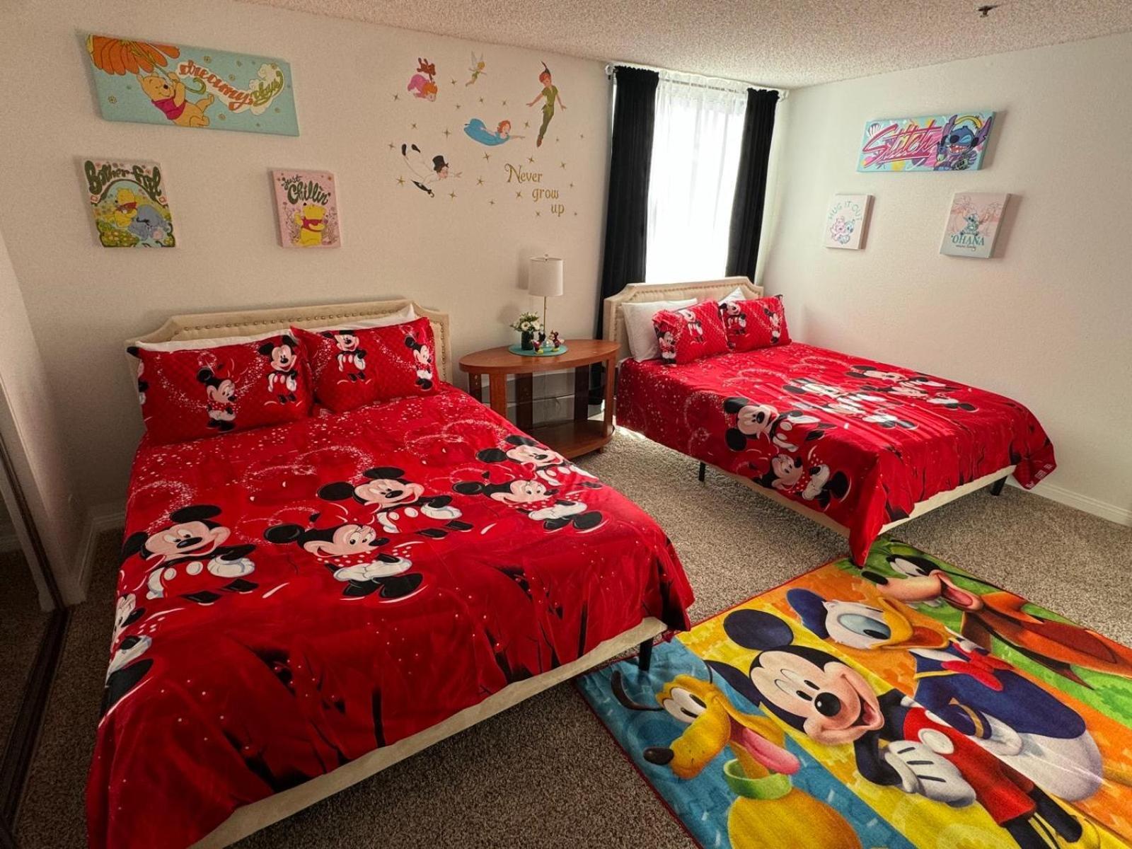 Apartment Mario, Harry Potter, & Not Themed Loft Universal 10min Loft *