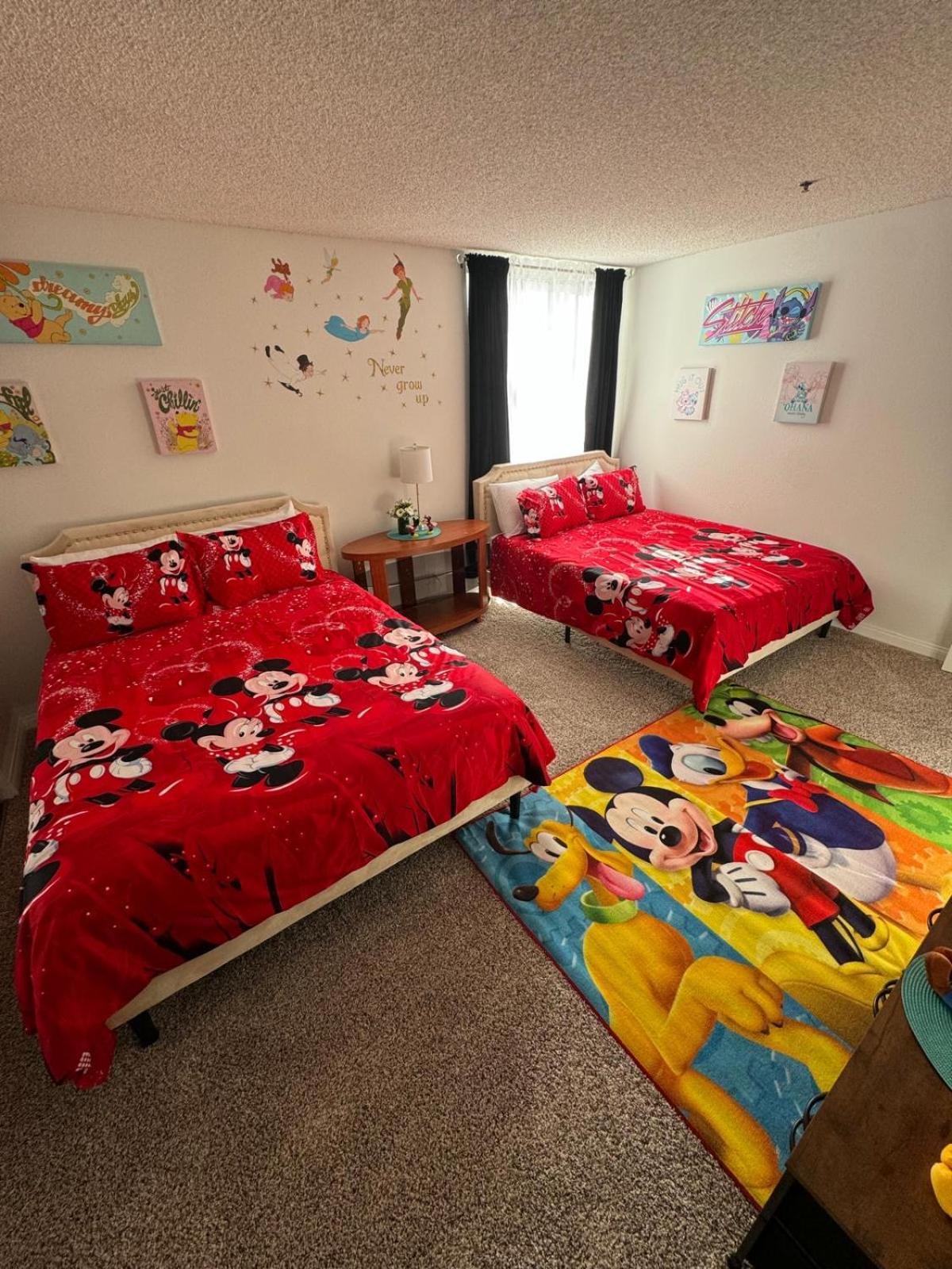 Apartment Mario, Harry Potter, & Not Themed Loft Universal 10min Loft
