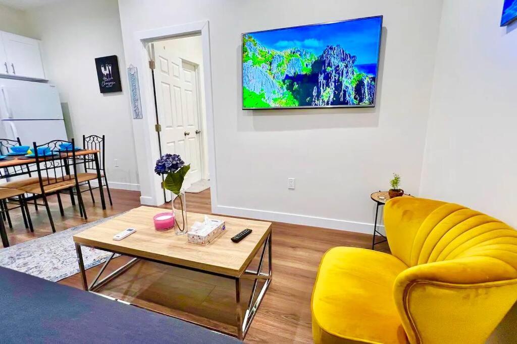Newly Built 1br House In Angeles Los Angeles