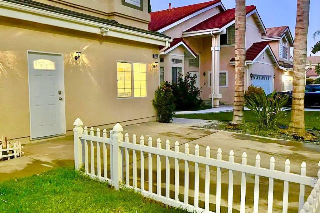 Newly Built 1br House In Angeles * Los Angeles