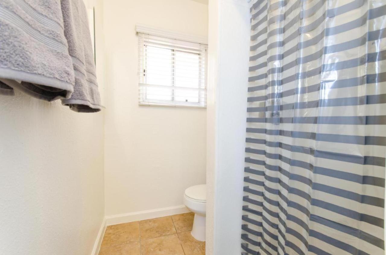Apartment Snug Studio In The Heart Of Hollywood *