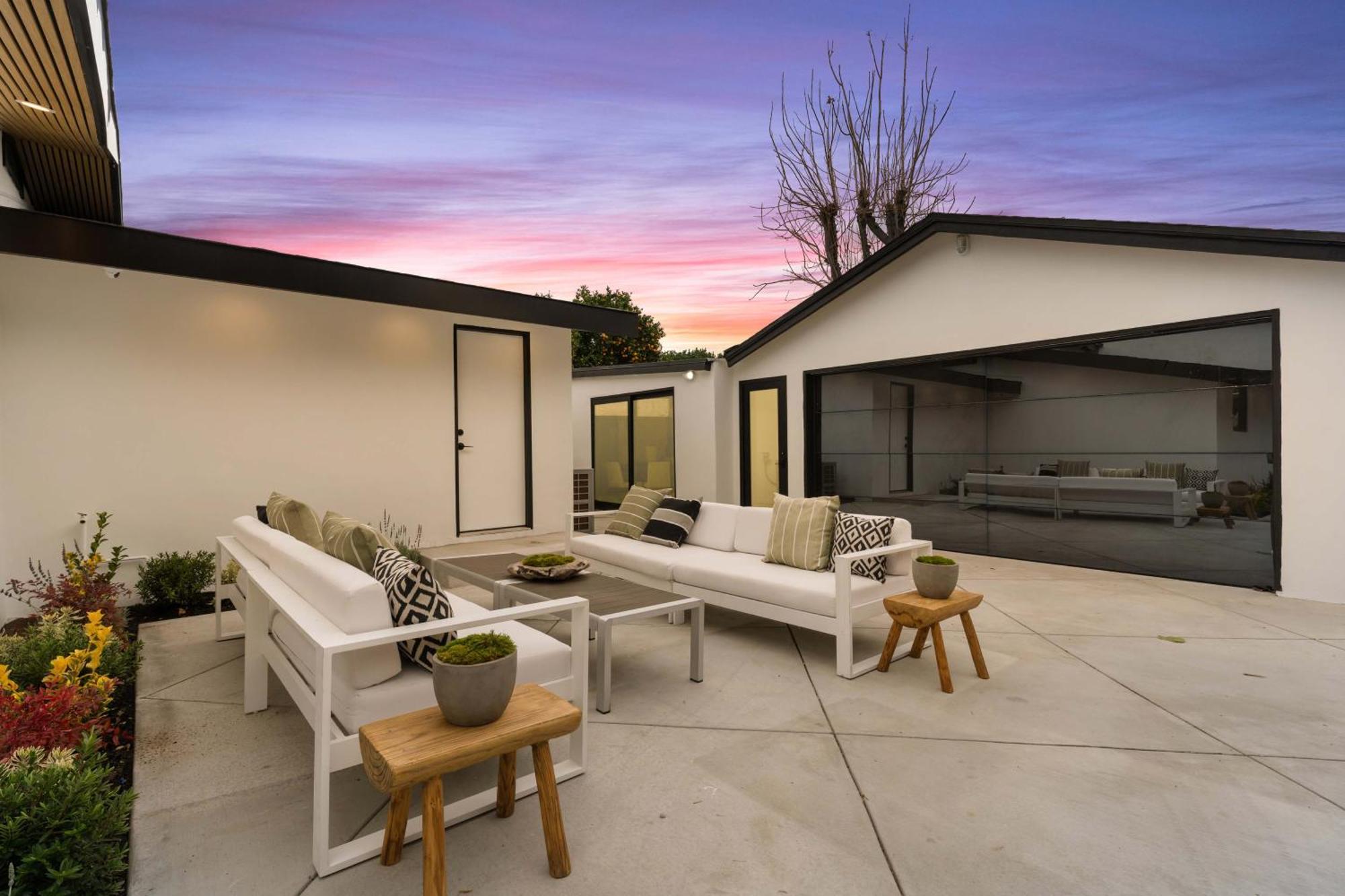 Luxury Living 3br House With Outdoor Space, Parking Casa de férias *
