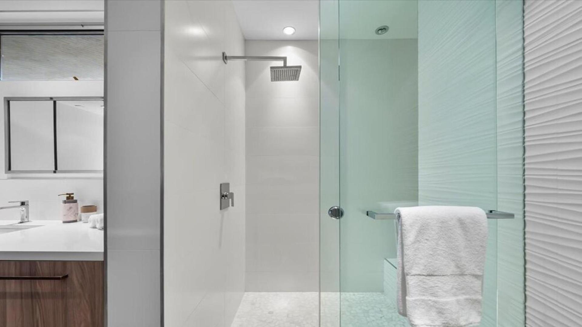 Exquisite Venice Three Bedrooms Marvel Apartment *