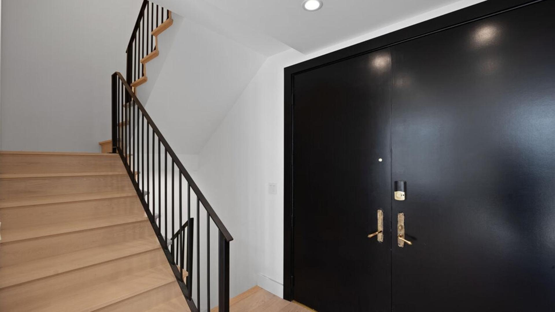 Three Bedrooms Opulent Super Luxurious Town House * Los Angeles
