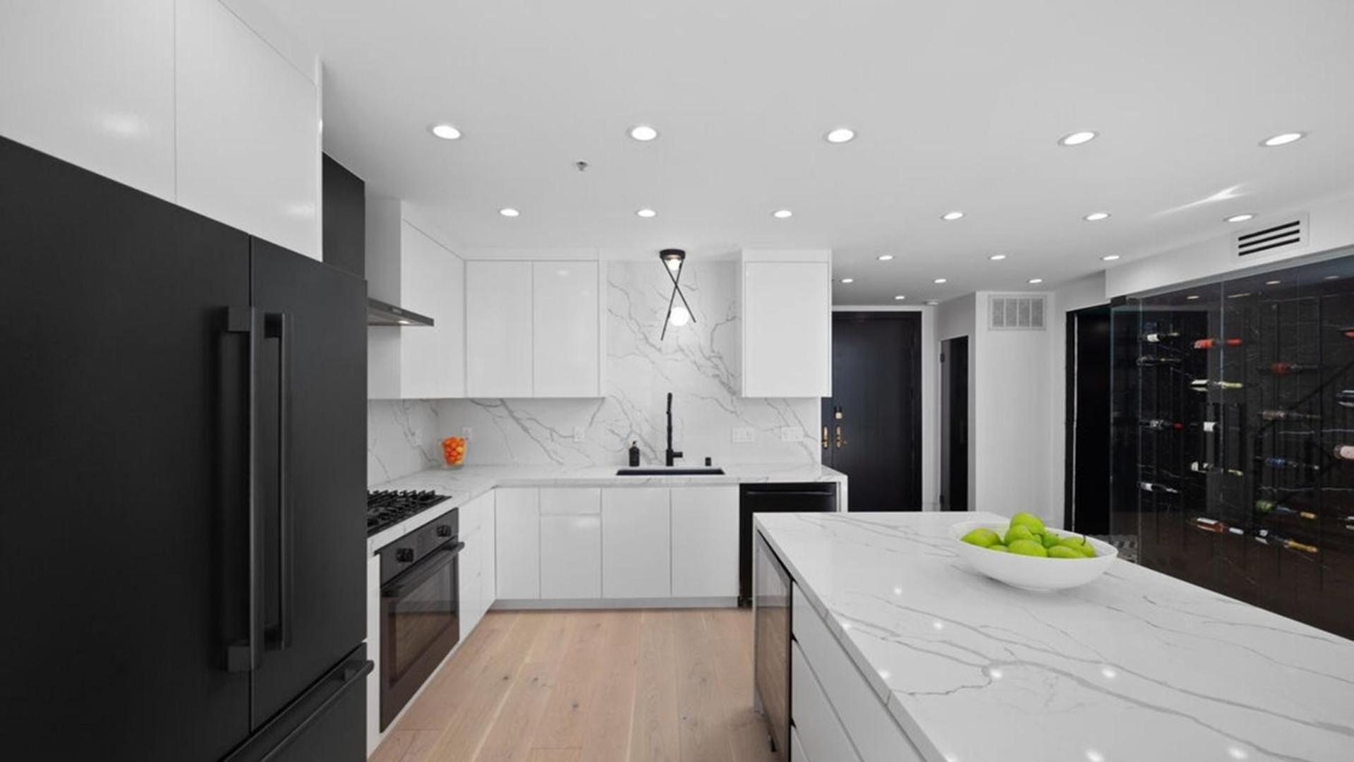 Three Bedrooms Opulent Super Luxurious Town House