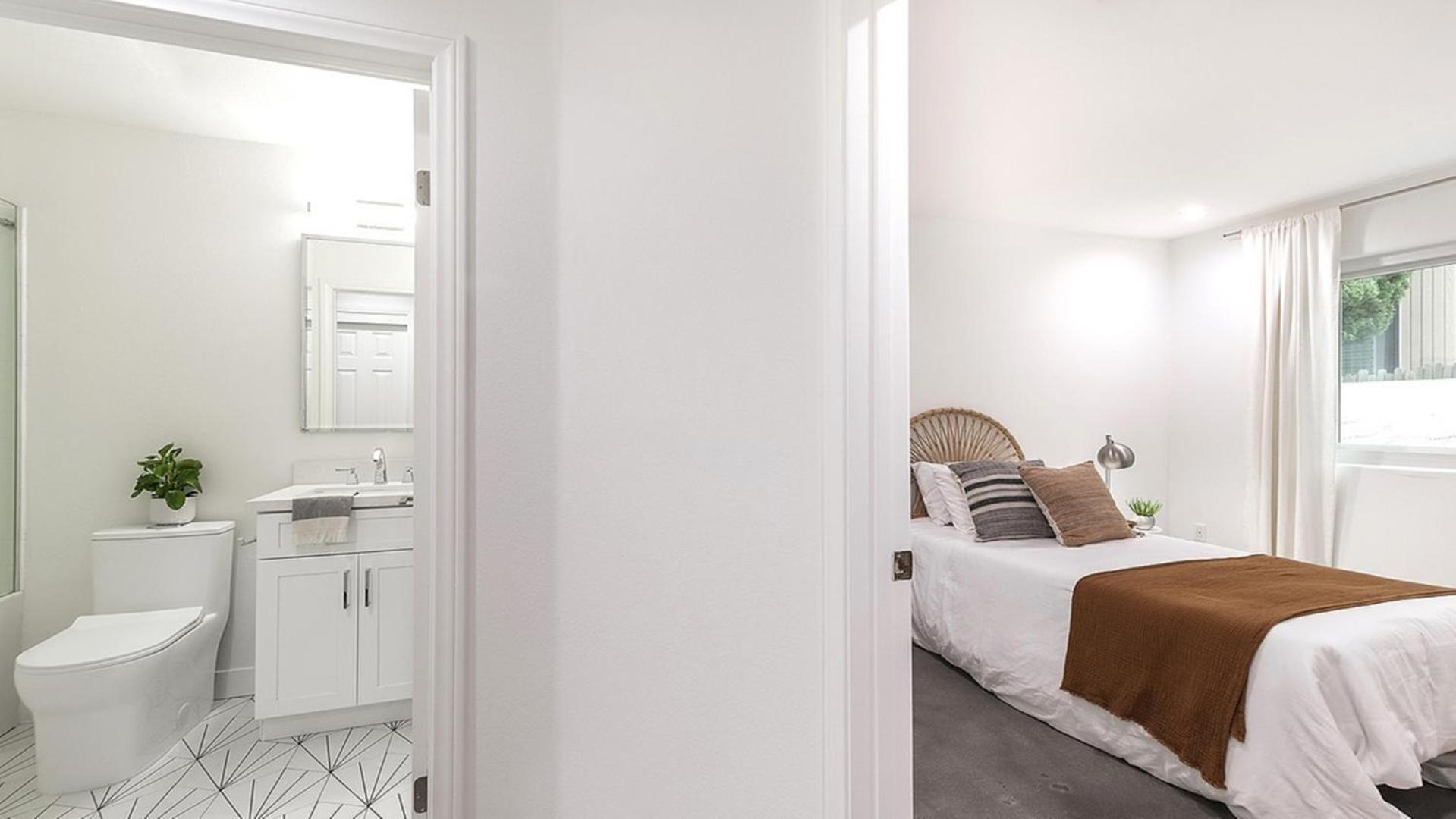 Apartment Private Rooftop 3 Bedrooms Remodeled Townhome