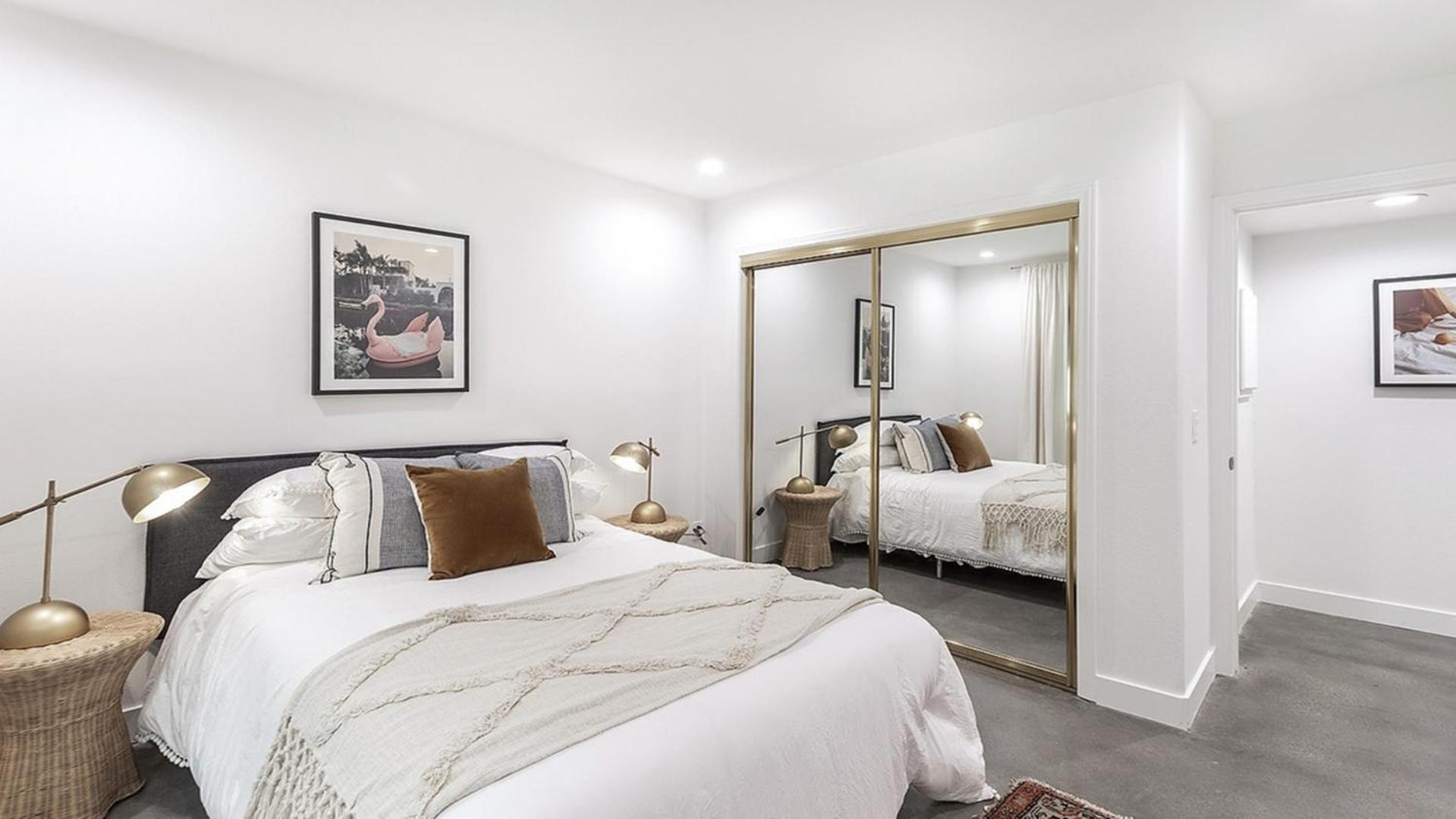 Apartment Private Rooftop 3 Bedrooms Remodeled Townhome