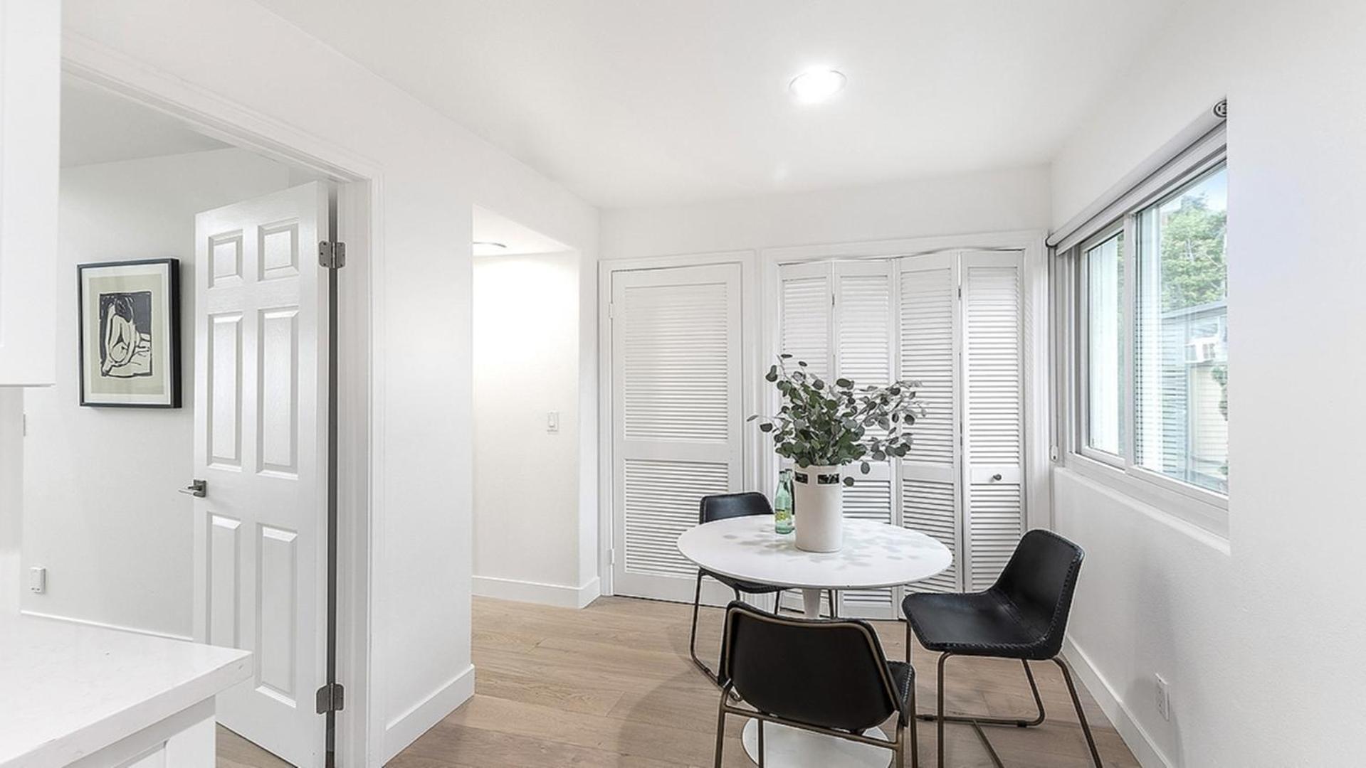 Private Rooftop 3 Bedrooms Remodeled Townhome Apartment Los Angeles
