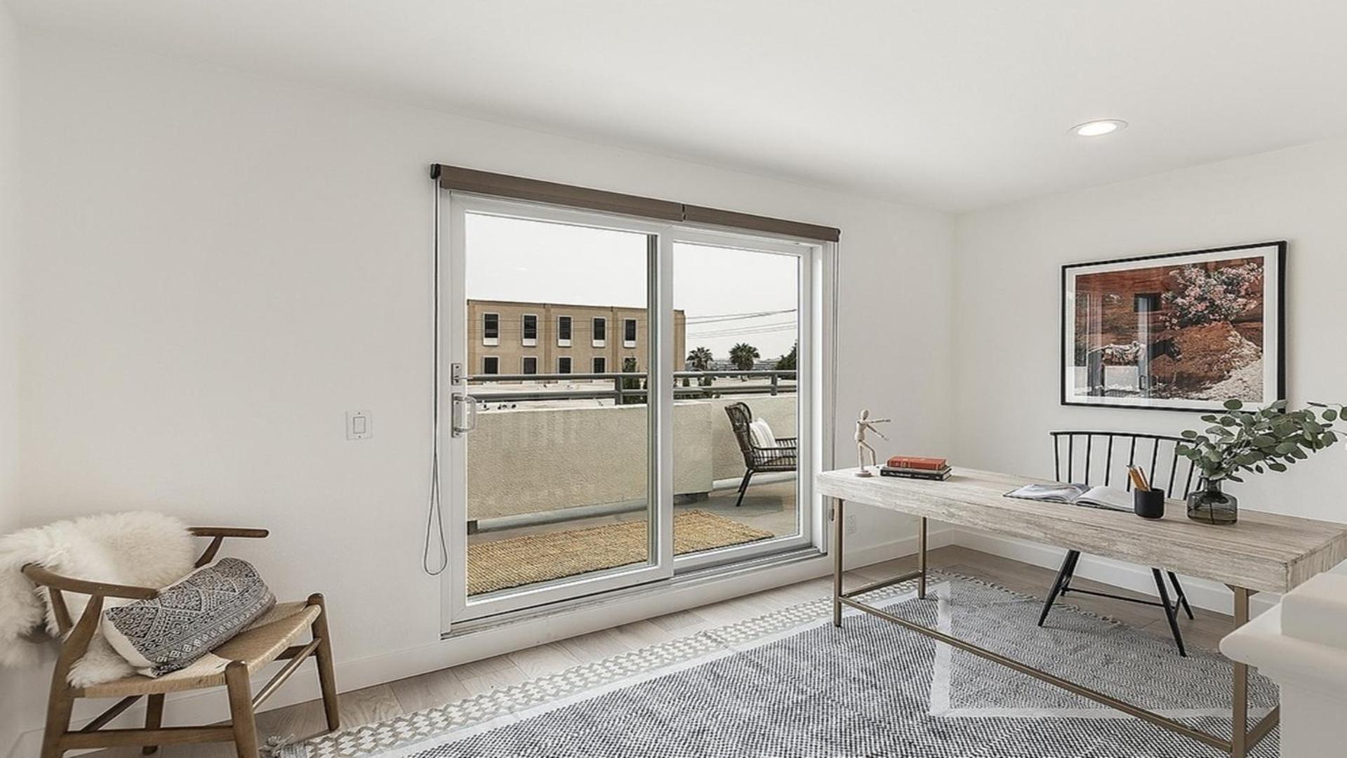 Apartment Private Rooftop 3 Bedrooms Remodeled Townhome *