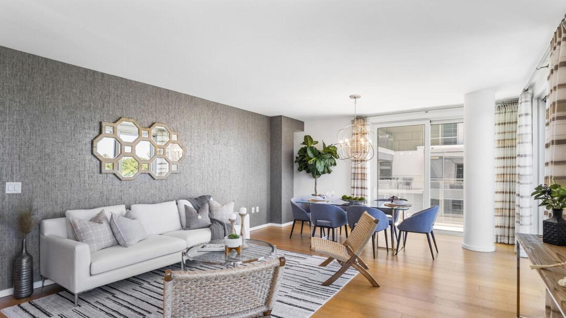 Two Bedrooms Floor To Ceiling Wrap-around Windows