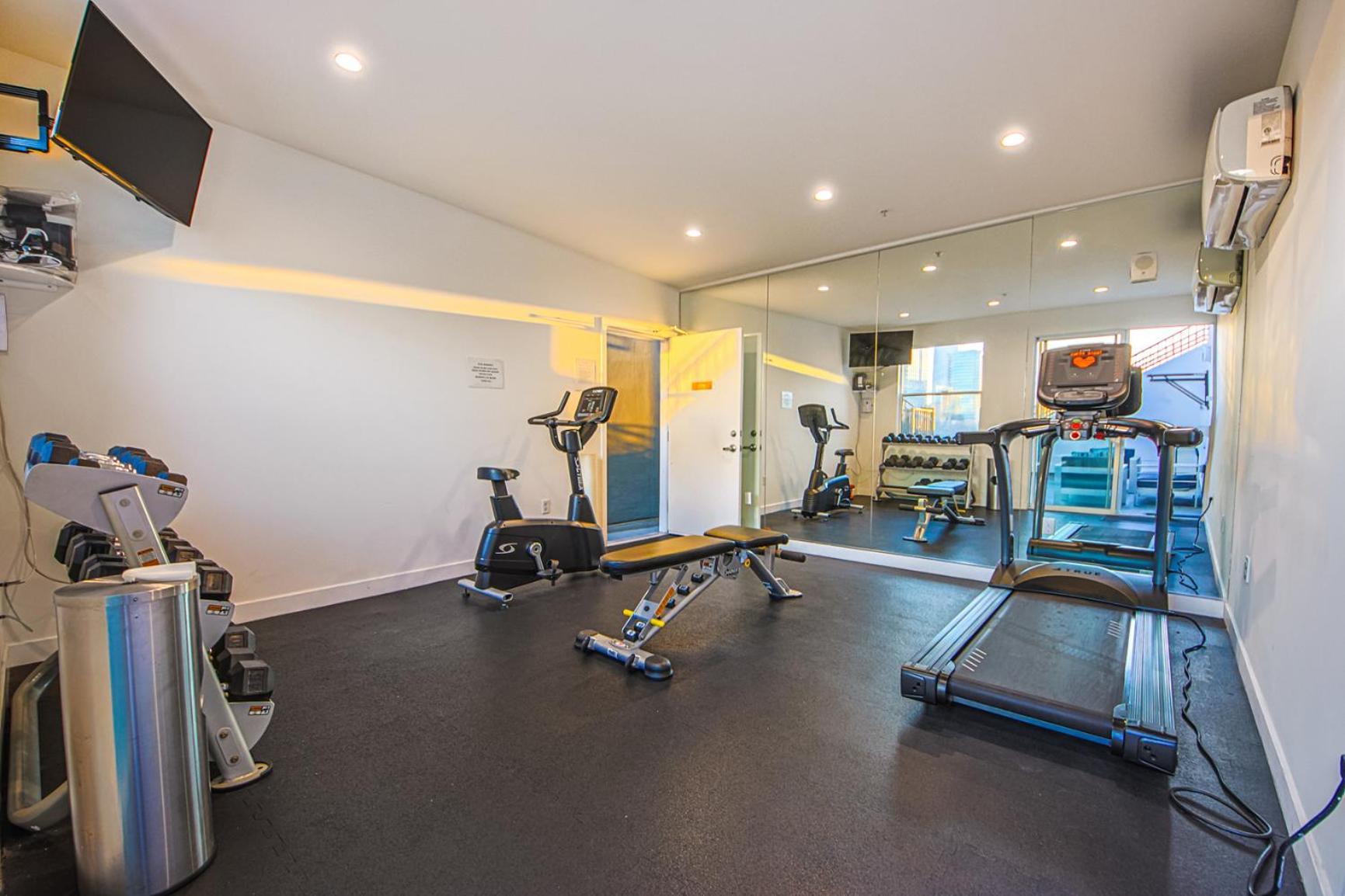 Apartamento Stunning 1 Bdr 1 Bth, Pool, Jacuzzi