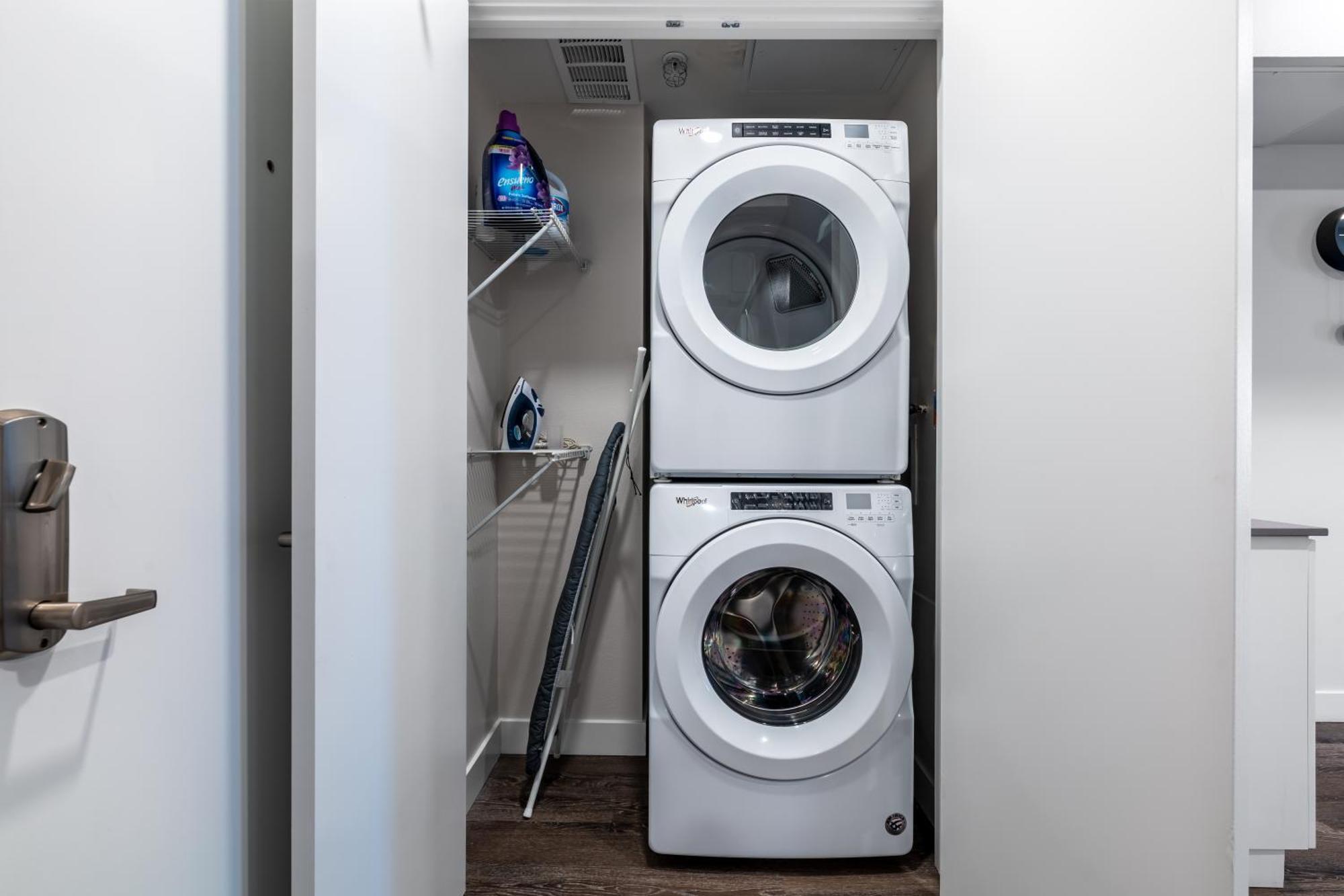 Stylish 1bd Retreat In Hollywood Pool & Free Parking *