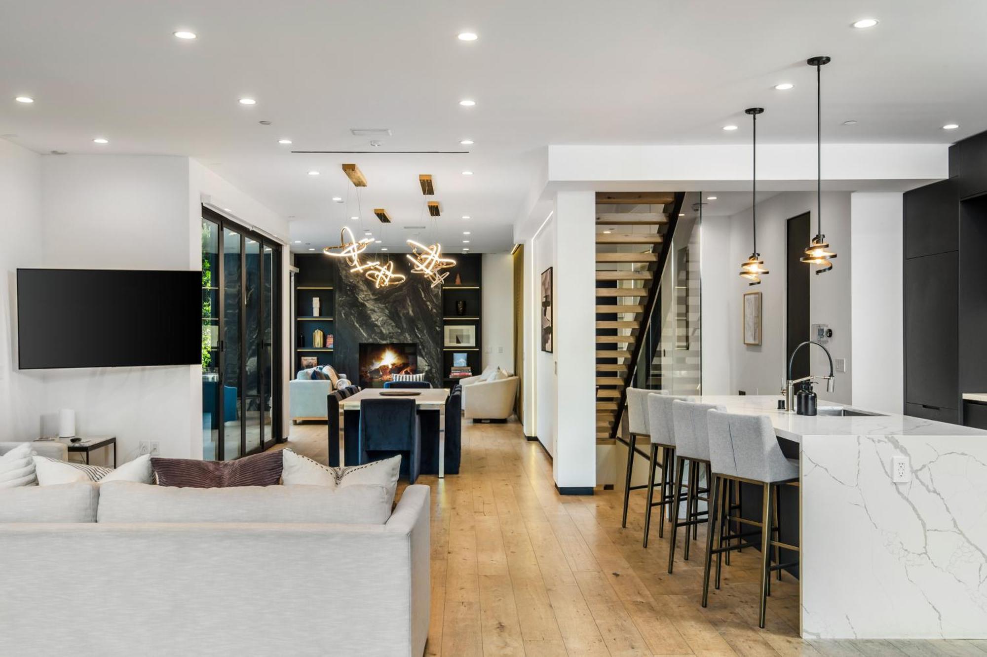 West Hollywood Luxury With Views * Los Angeles