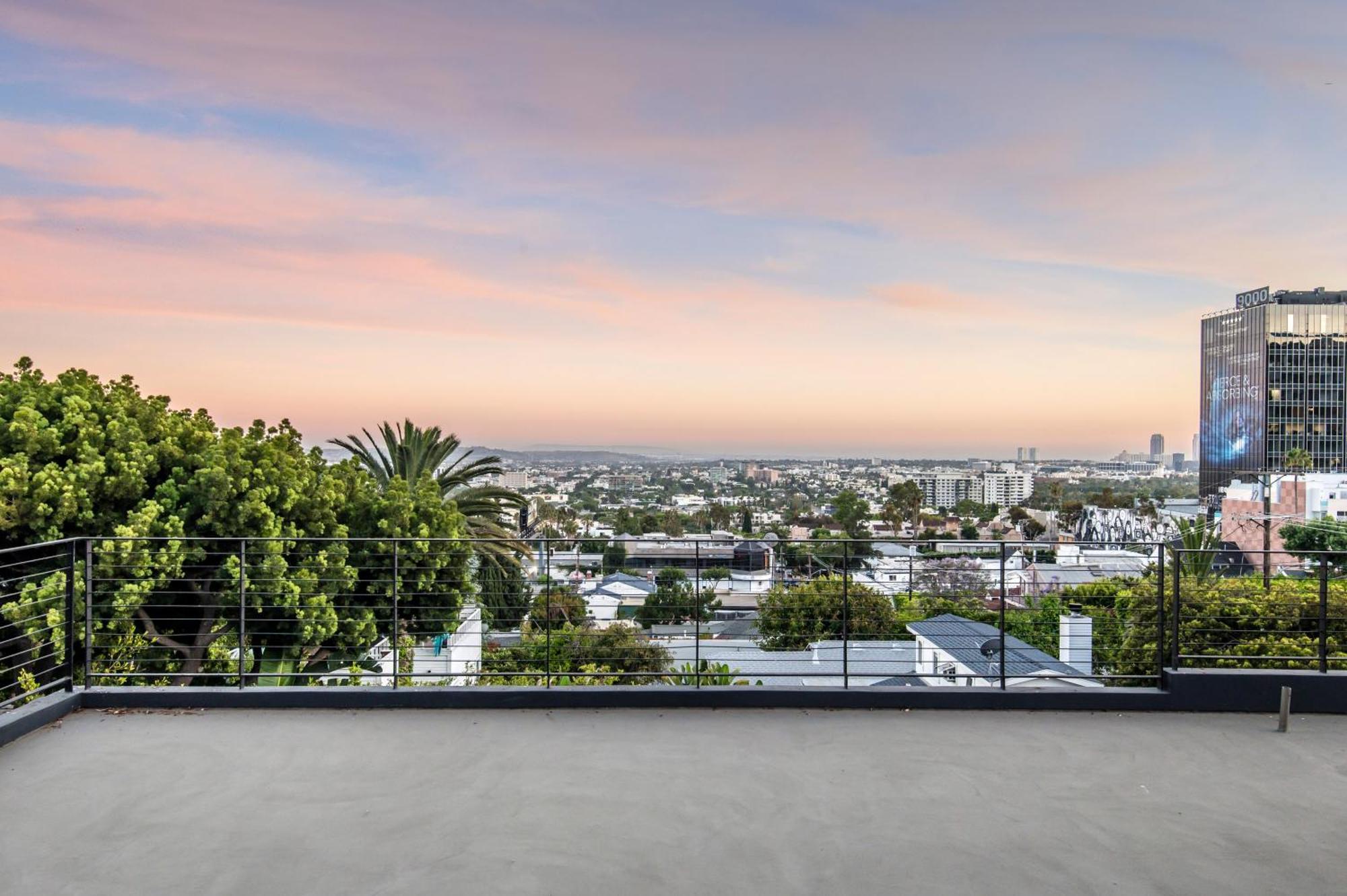 West Hollywood Luxury With Views Villa *
