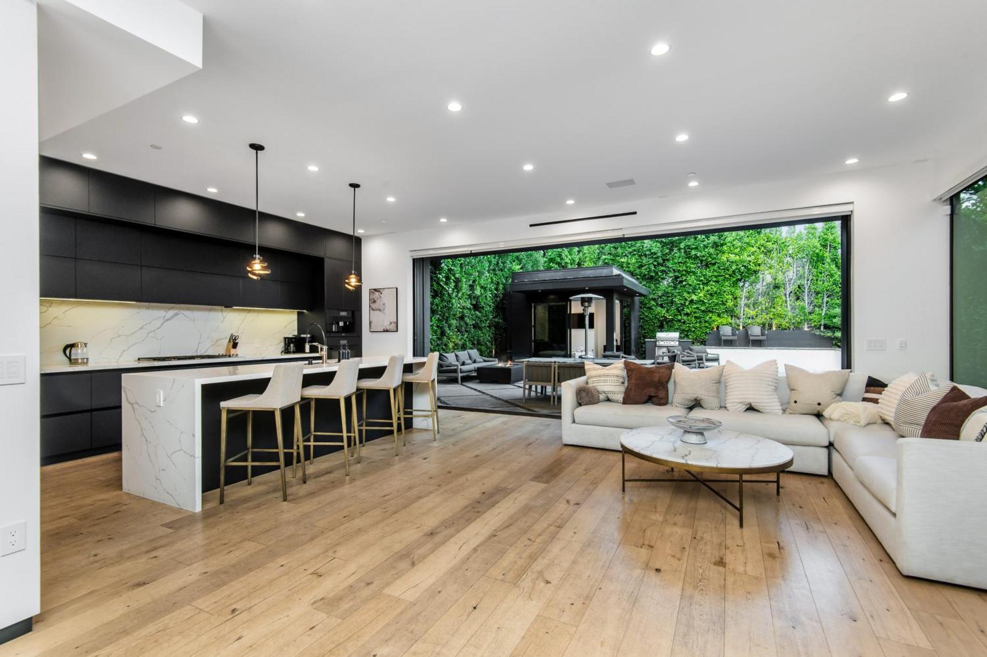 West Hollywood Luxury With Views * Los Angeles