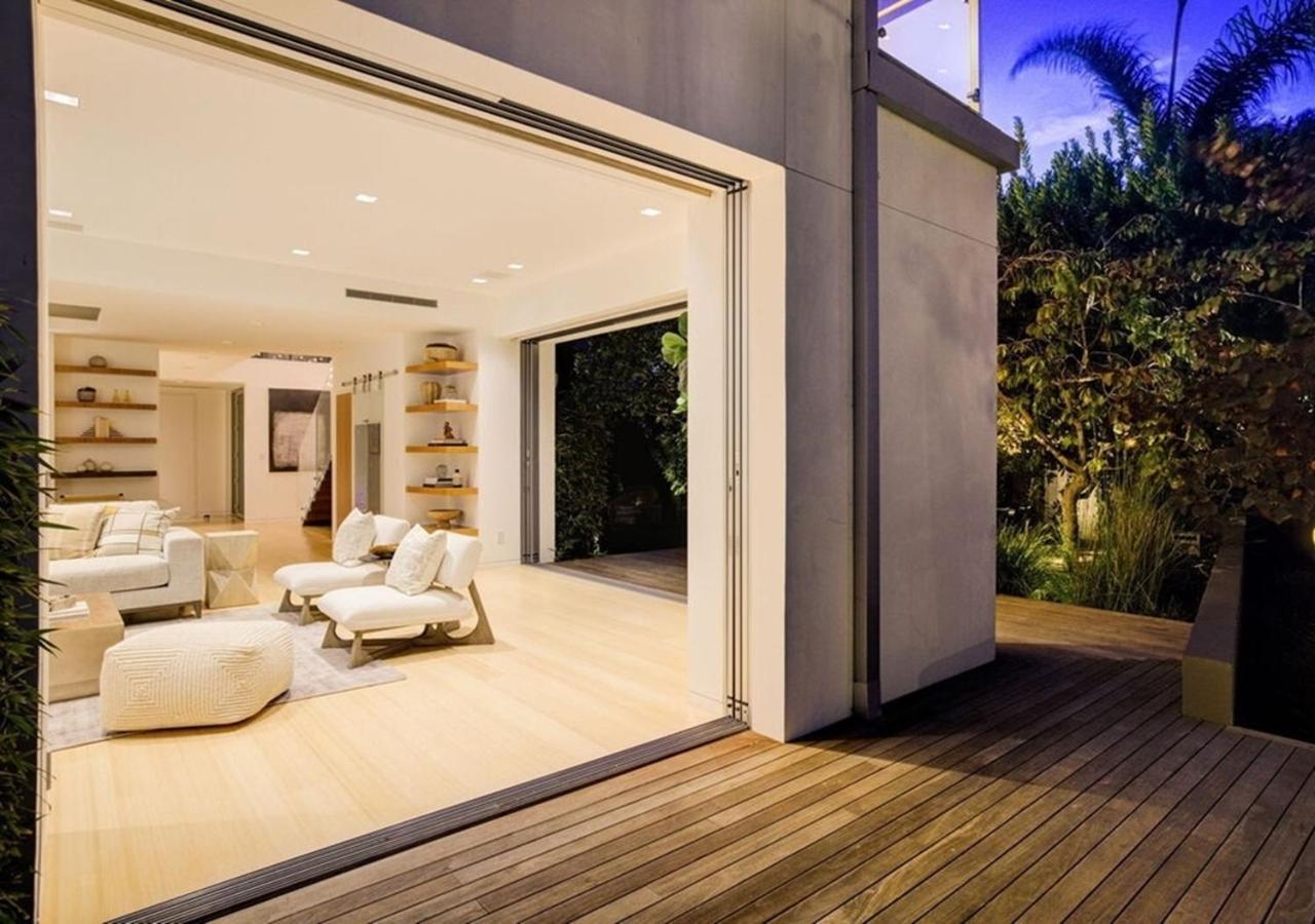Gorgeous Three Bedroom Versatile Apartment
