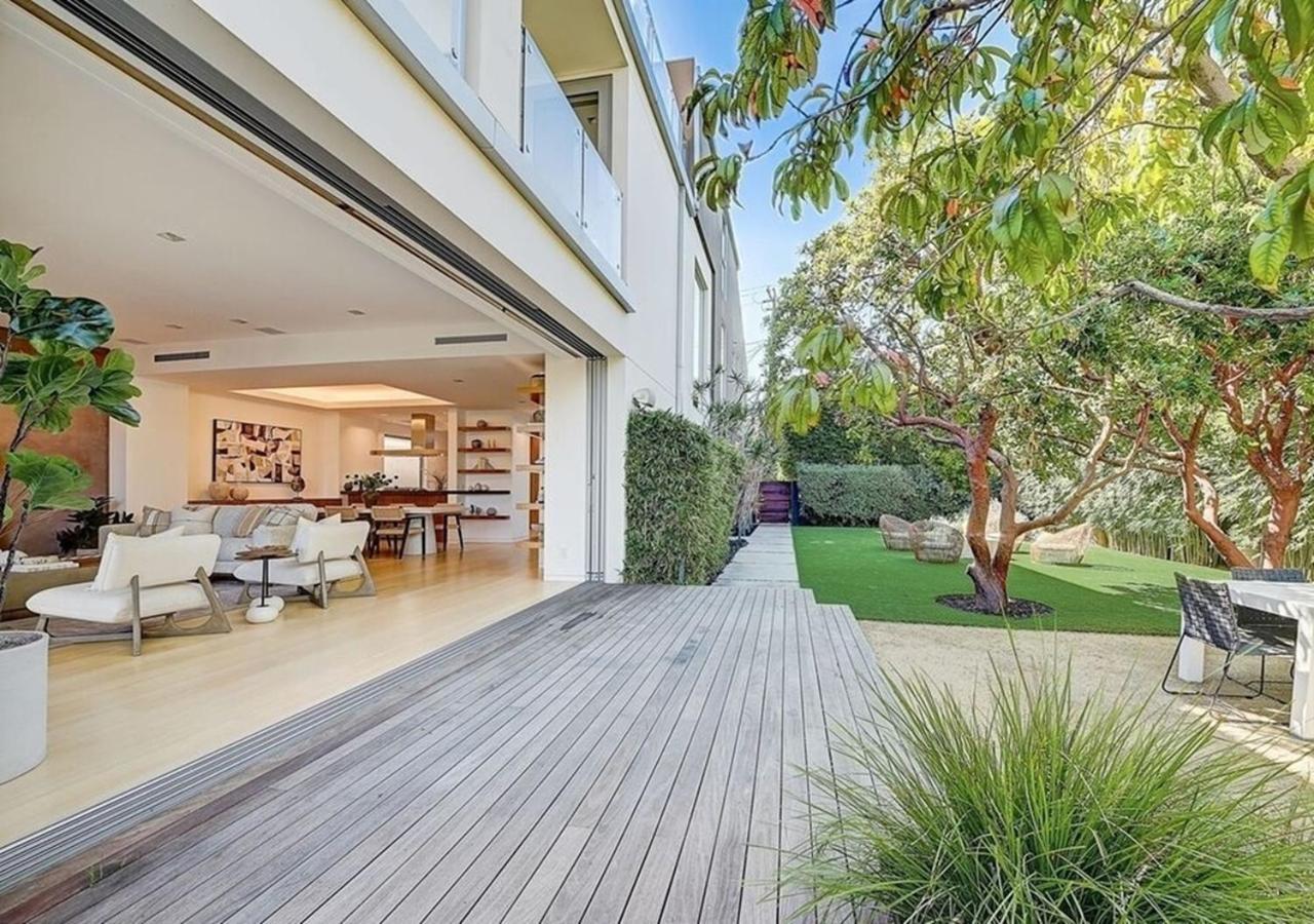 Gorgeous Three Bedroom Versatile