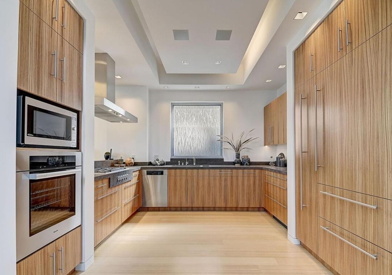 Apartment Gorgeous Three Bedroom Versatile Los Angeles