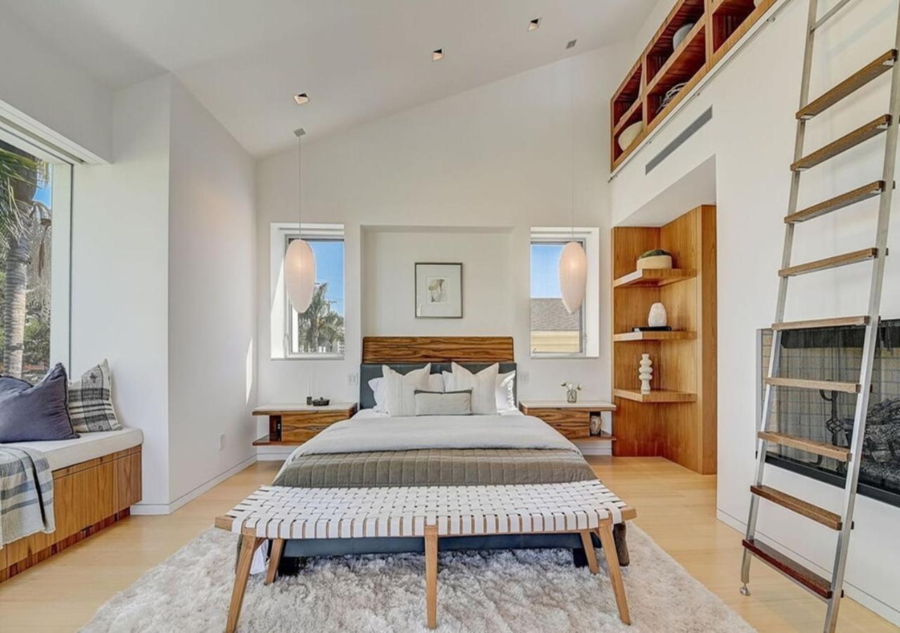 Gorgeous Three Bedroom Versatile