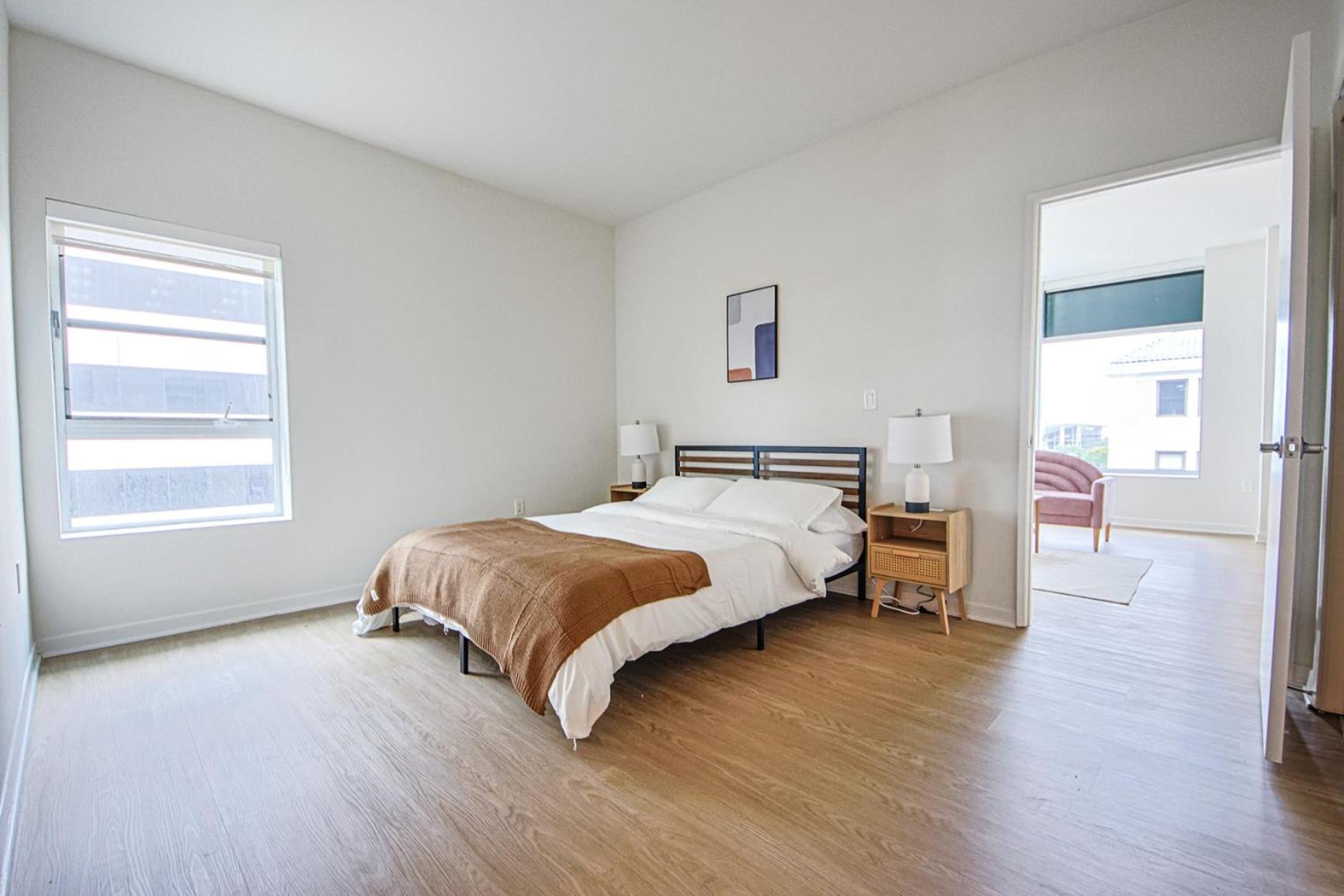 Beachside Getaway 2 Bed 2 Baths Apartment