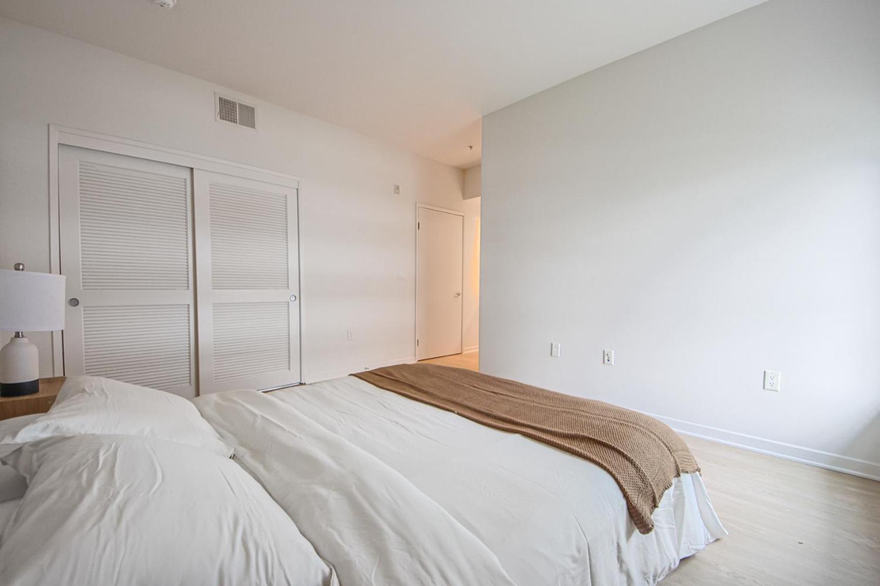 Beachside Getaway 2 Bed 2 Baths Apartment