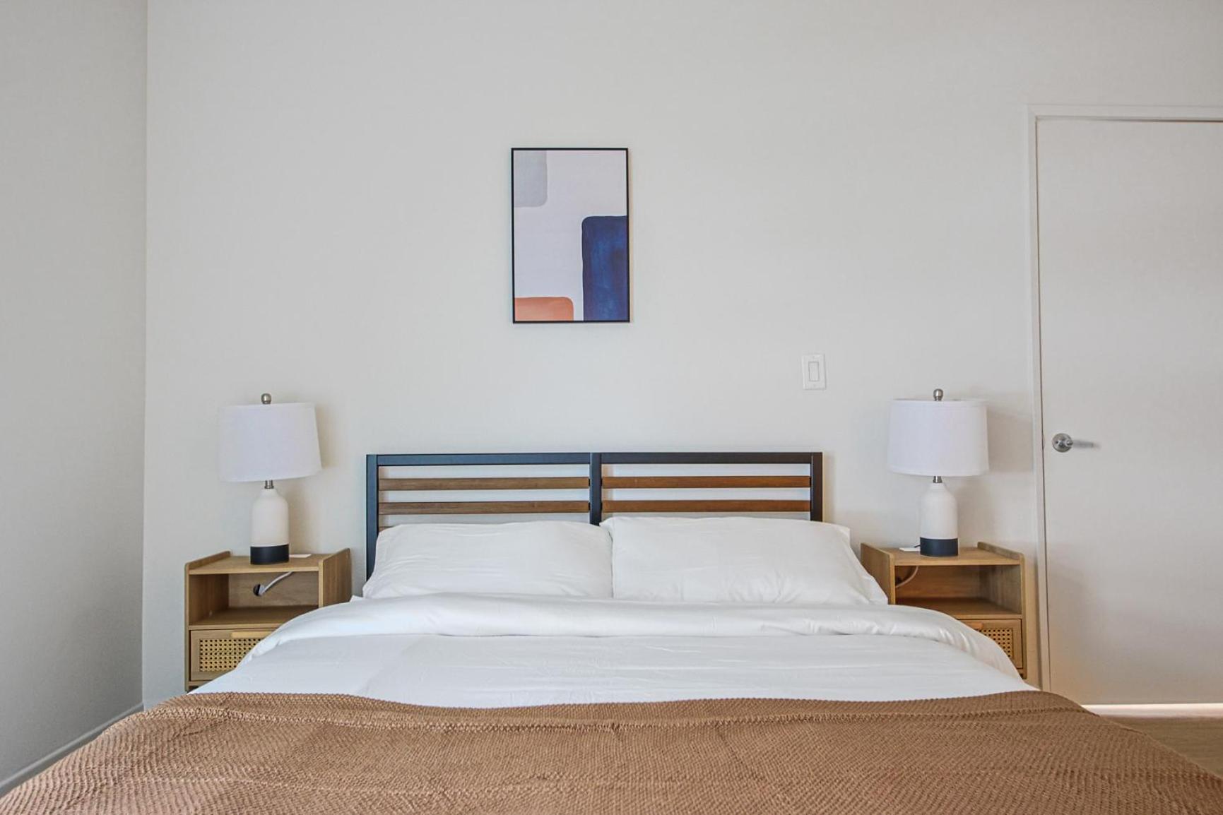 Beachside Getaway 2 Bed 2 Baths Apartment *
