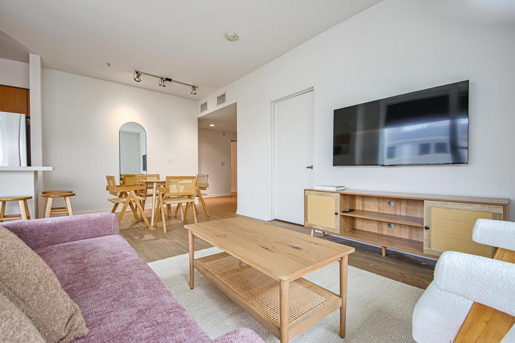 Apartment Beachside Getaway 2 Bed 2 Baths *