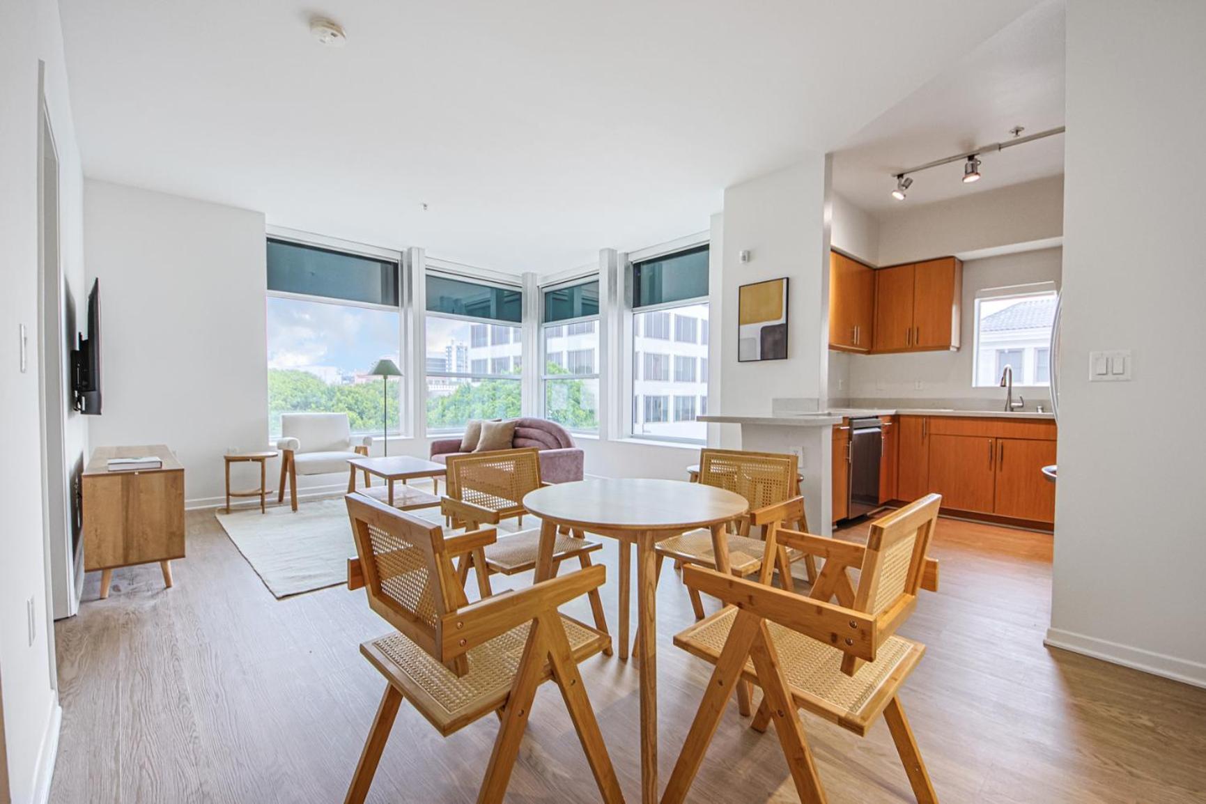 Beachside Getaway 2 Bed 2 Baths