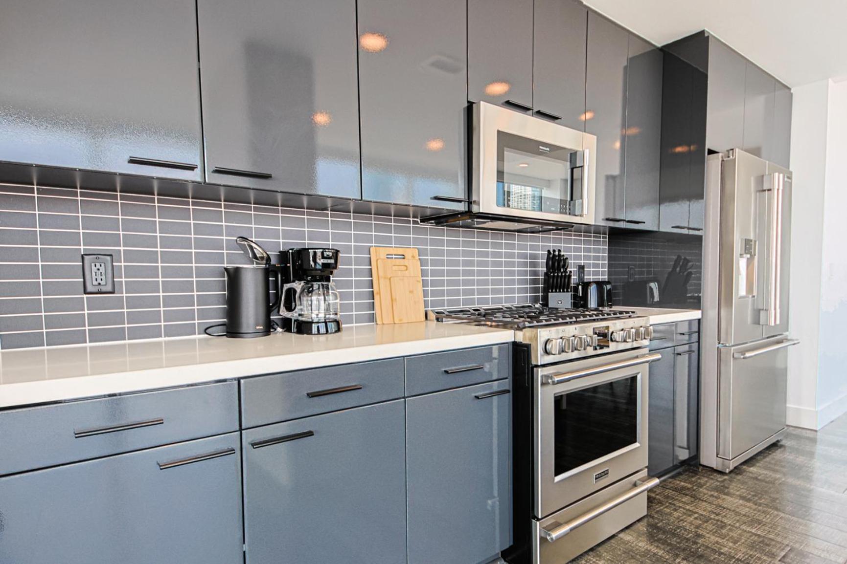 Apartment Elegant Urban Oasis 2br 2ba