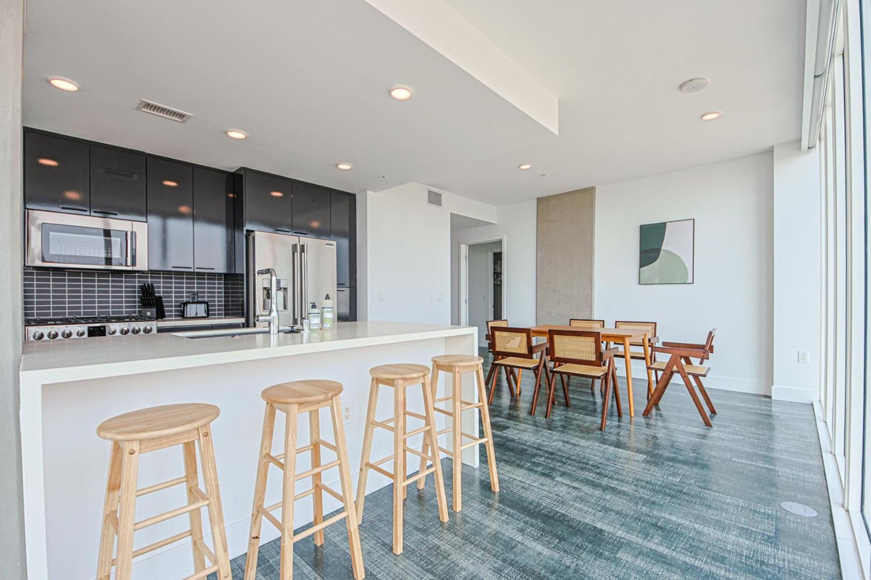 Apartment Elegant Urban Oasis 2br 2ba Los Angeles