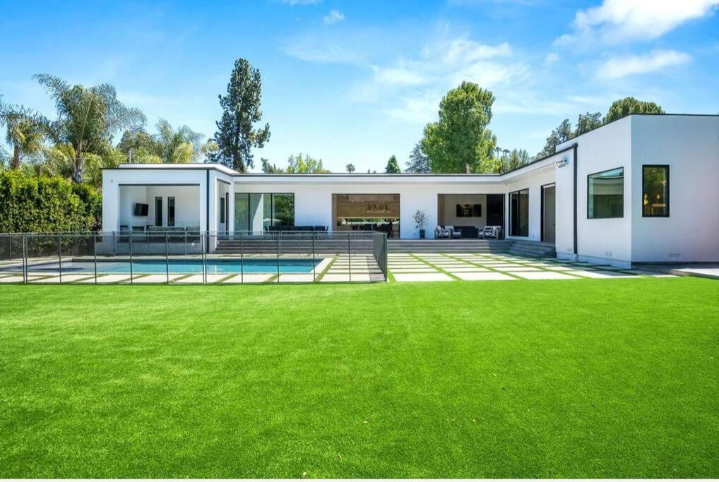 Holiday home Woodland Hills Modern Dribble Den