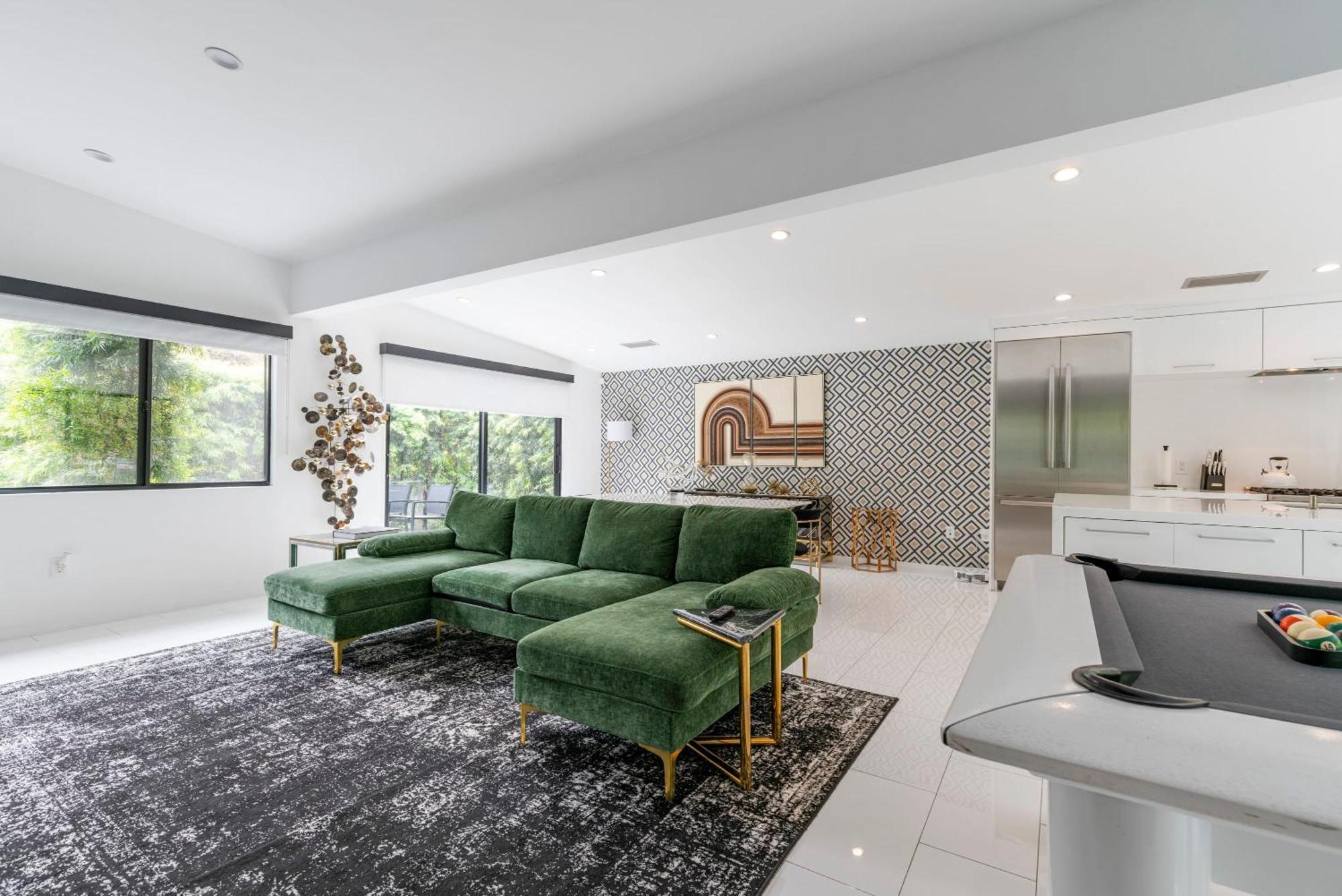 3m Hollywood Modern Oasis Los Angeles