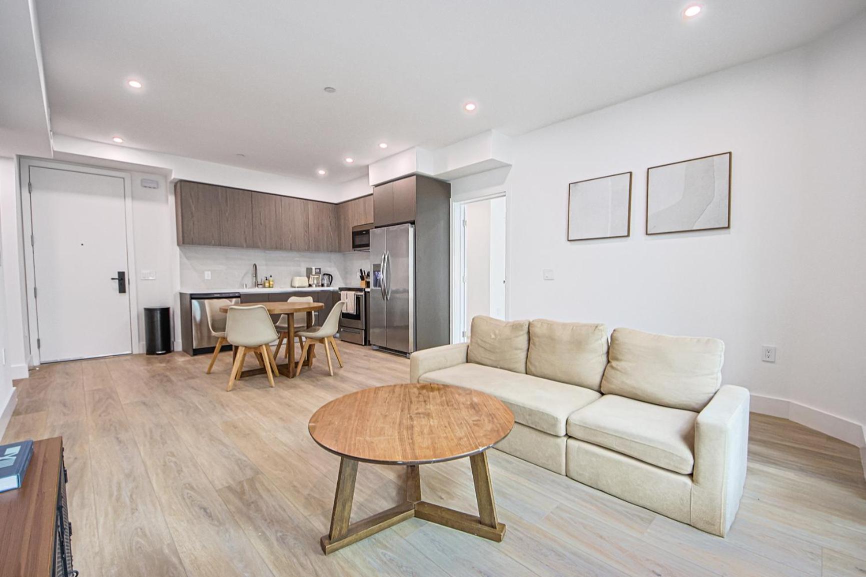 Apartment Cozy Coastal Oasis 2beds 1bath *