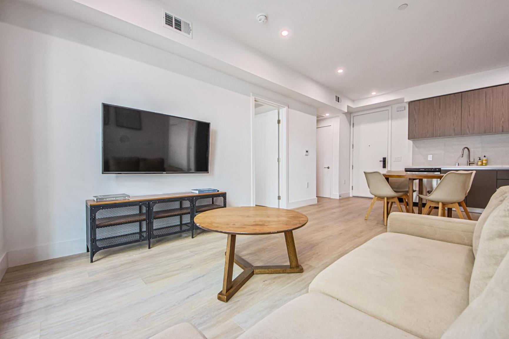 Apartment Cozy Coastal Oasis 2beds 1bath *