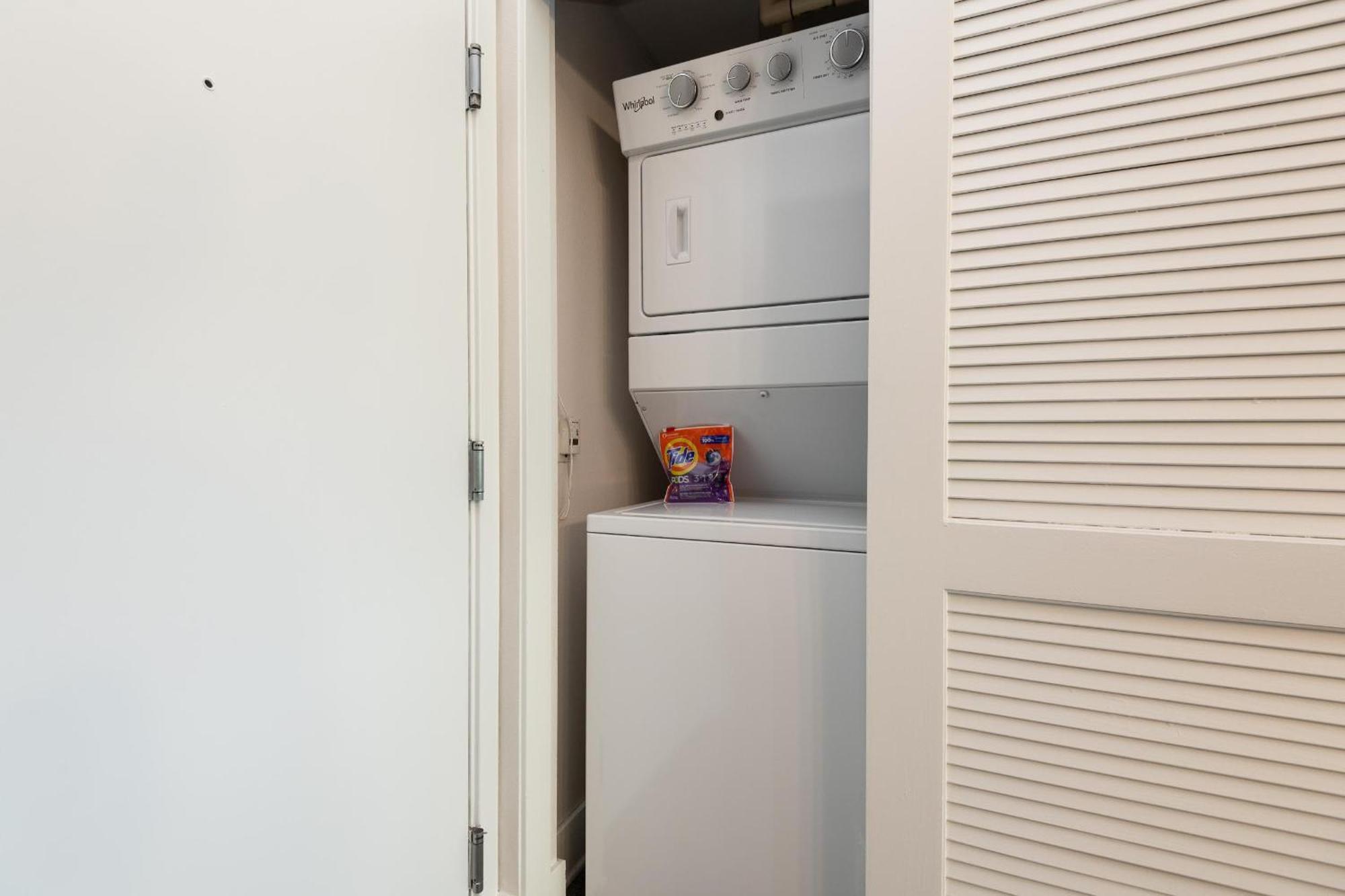 Two Bedroom By The Hollywood Walk Of Fame! Apartamento *