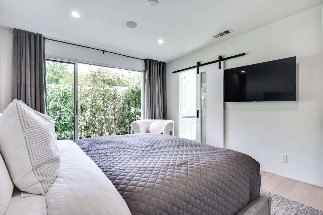Villa Vista Modern Los Angeles